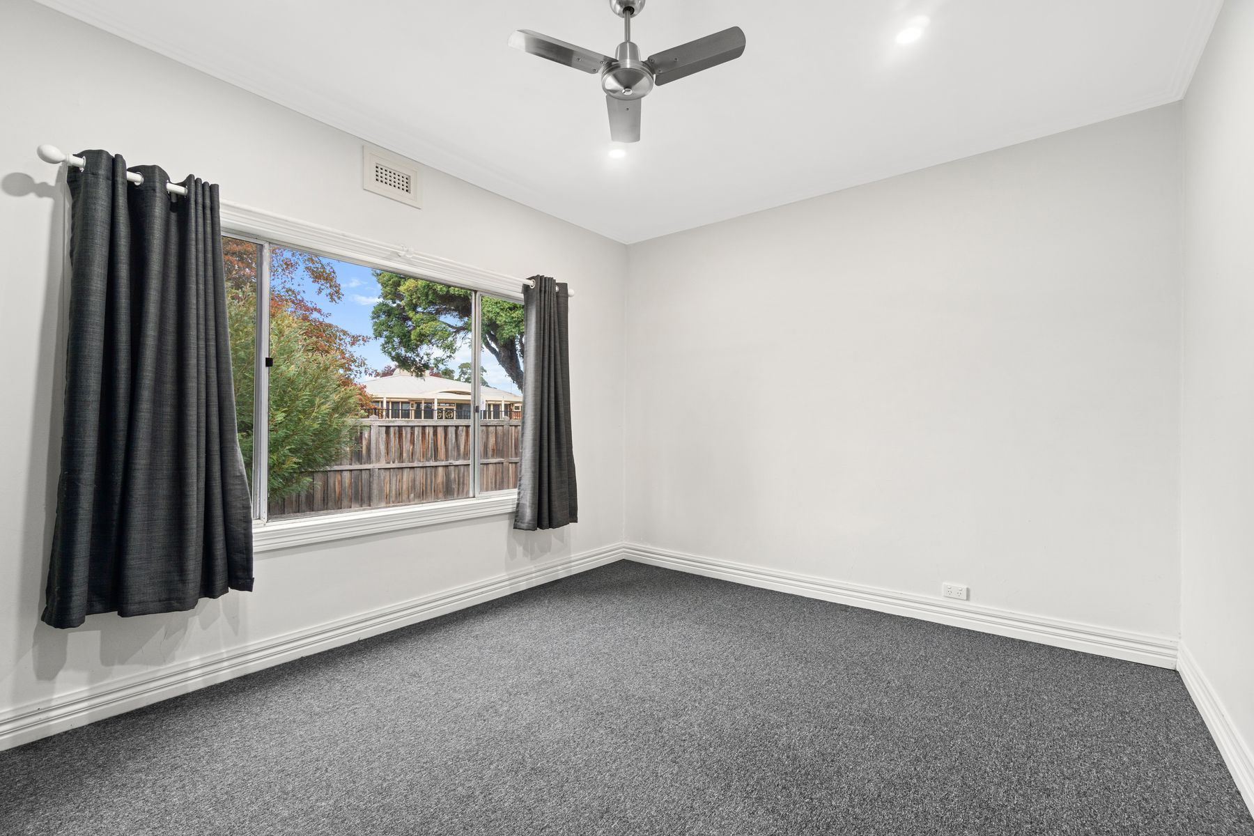 2 Johnson Crescent, Traralgon VIC 3844, Traralgon - Thumbnail 8
