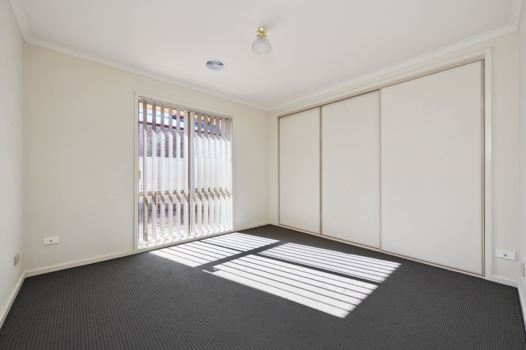 7 Diamond Court, Kangaroo Flat VIC 3555, Kangaroo Flat - Thumbnail 5