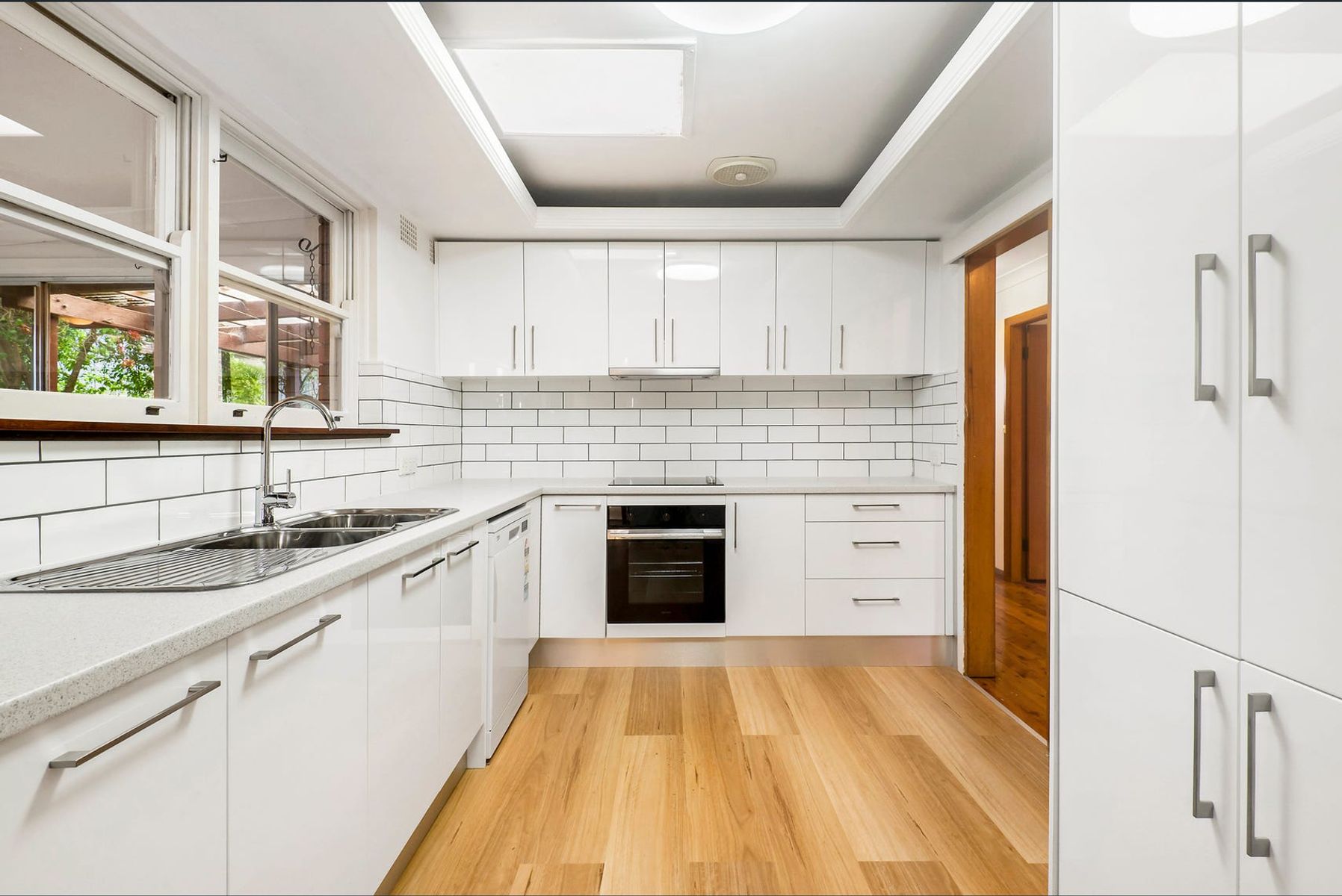 20 Jimada Avenue, Frenchs Forest NSW 2086, Frenchs Forest - Thumbnail 2