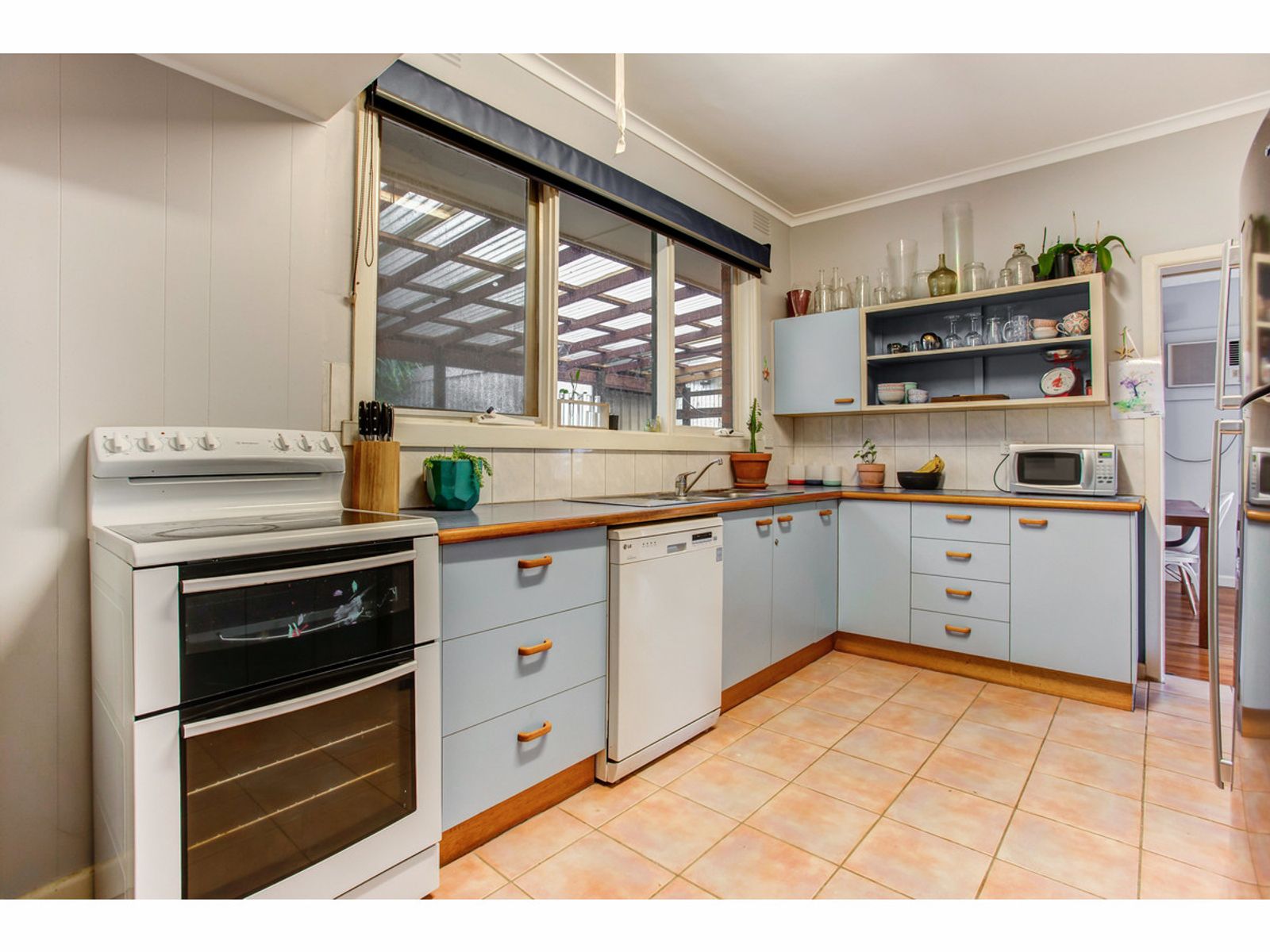 11 Montrose Street, Warragul, VIC 3820, Warragul - Thumbnail 6