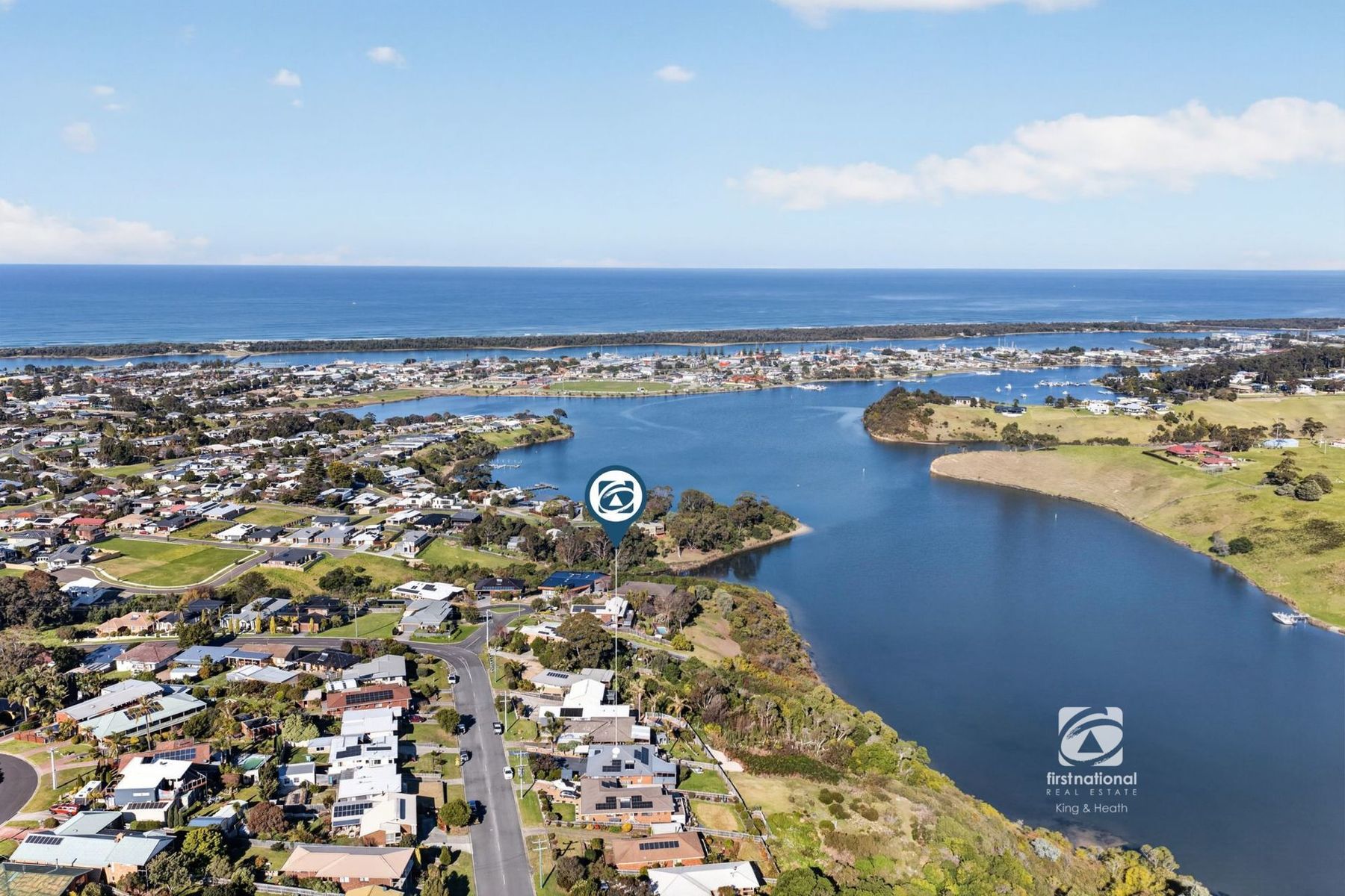 7 Nautilus Way, Lakes Entrance VIC 3909 - Image 1
