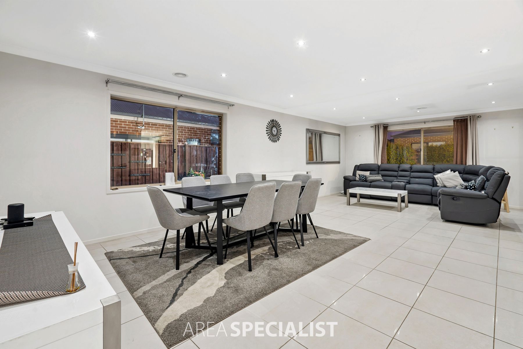 4 Dressen Way, Clyde North, VIC 3978, Clyde North - Thumbnail 6