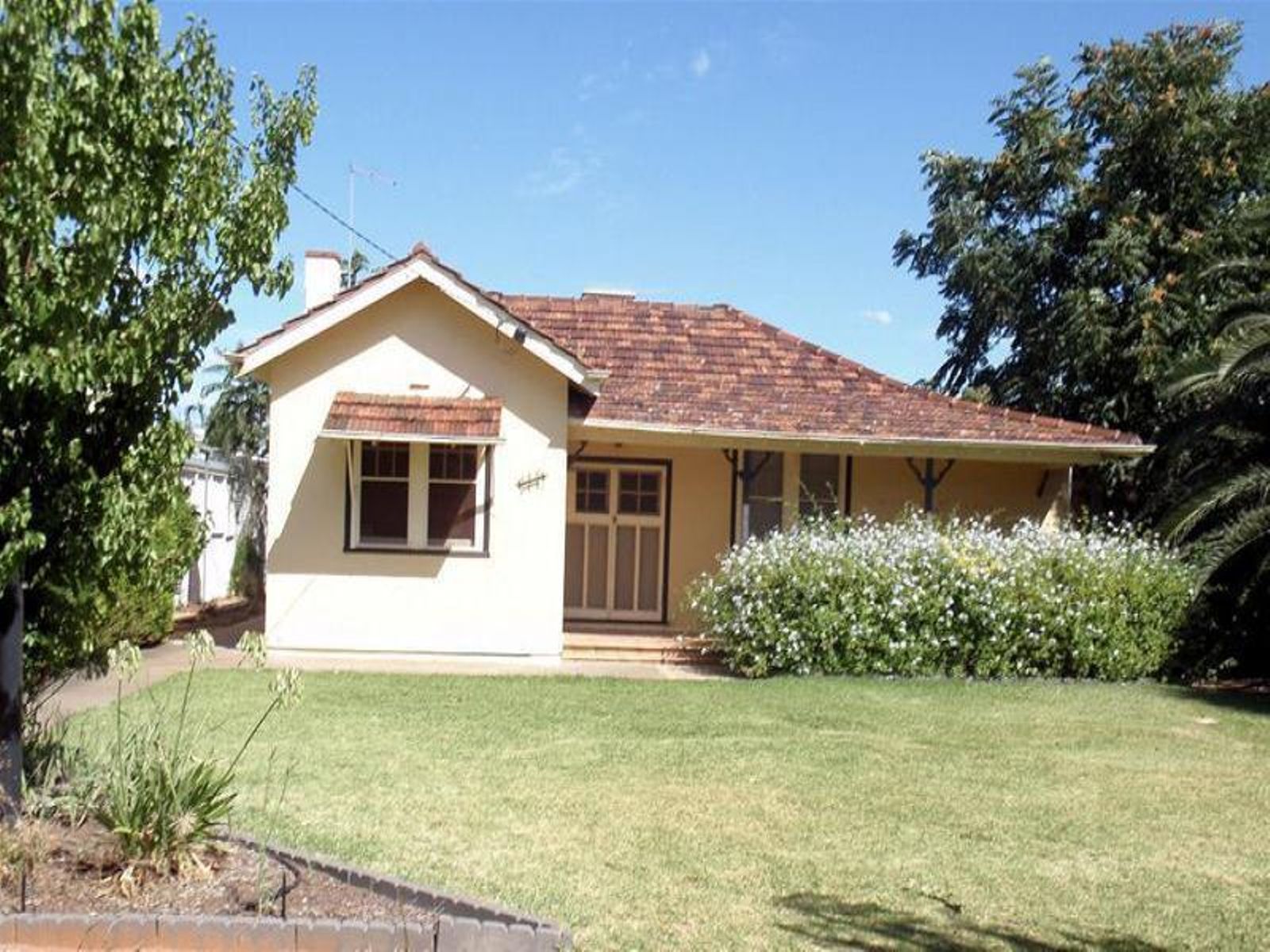 144 Pine Avenue, Mildura - Thumbnail 2