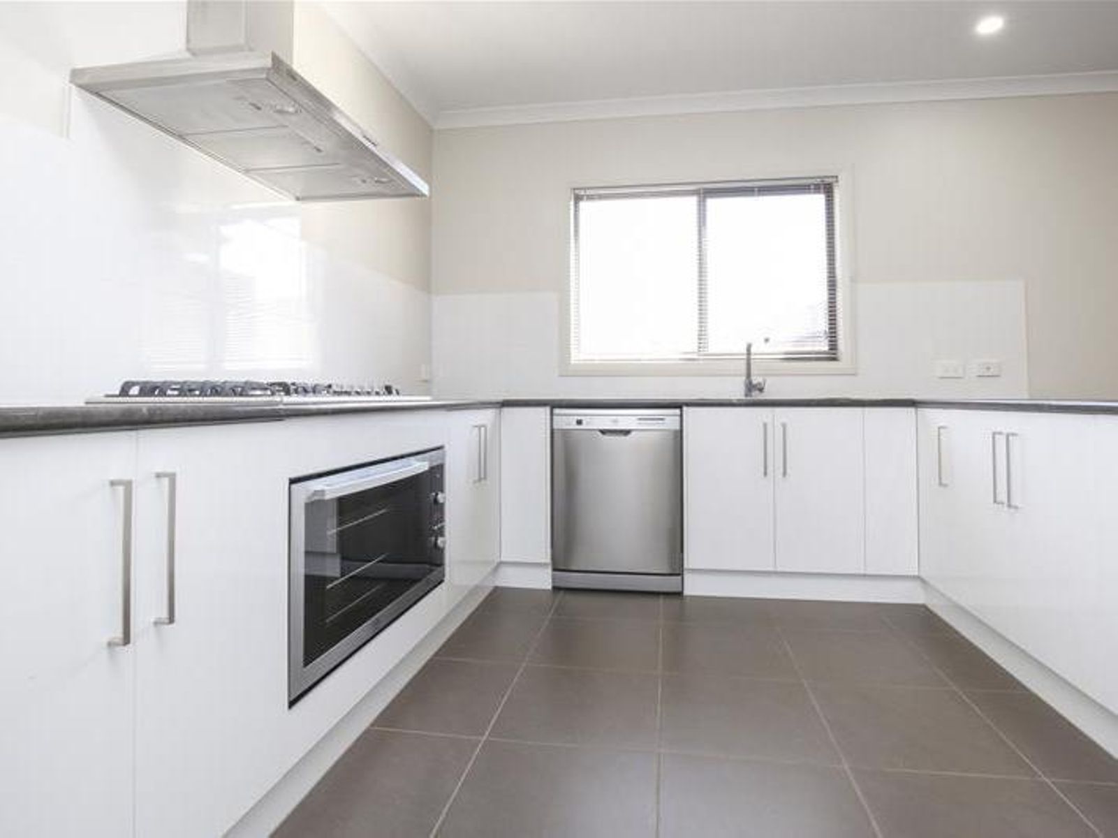 37 Boomerang Avenue, Mildura - Thumbnail 5
