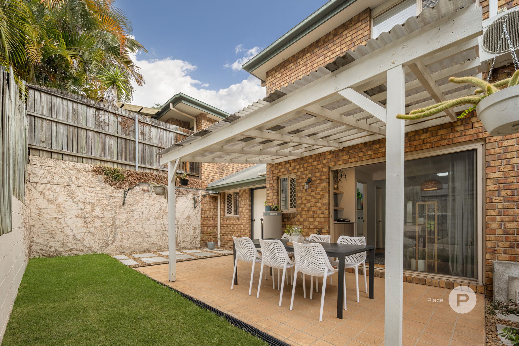10/1 Bramble Terrace, Red Hill - Image 1