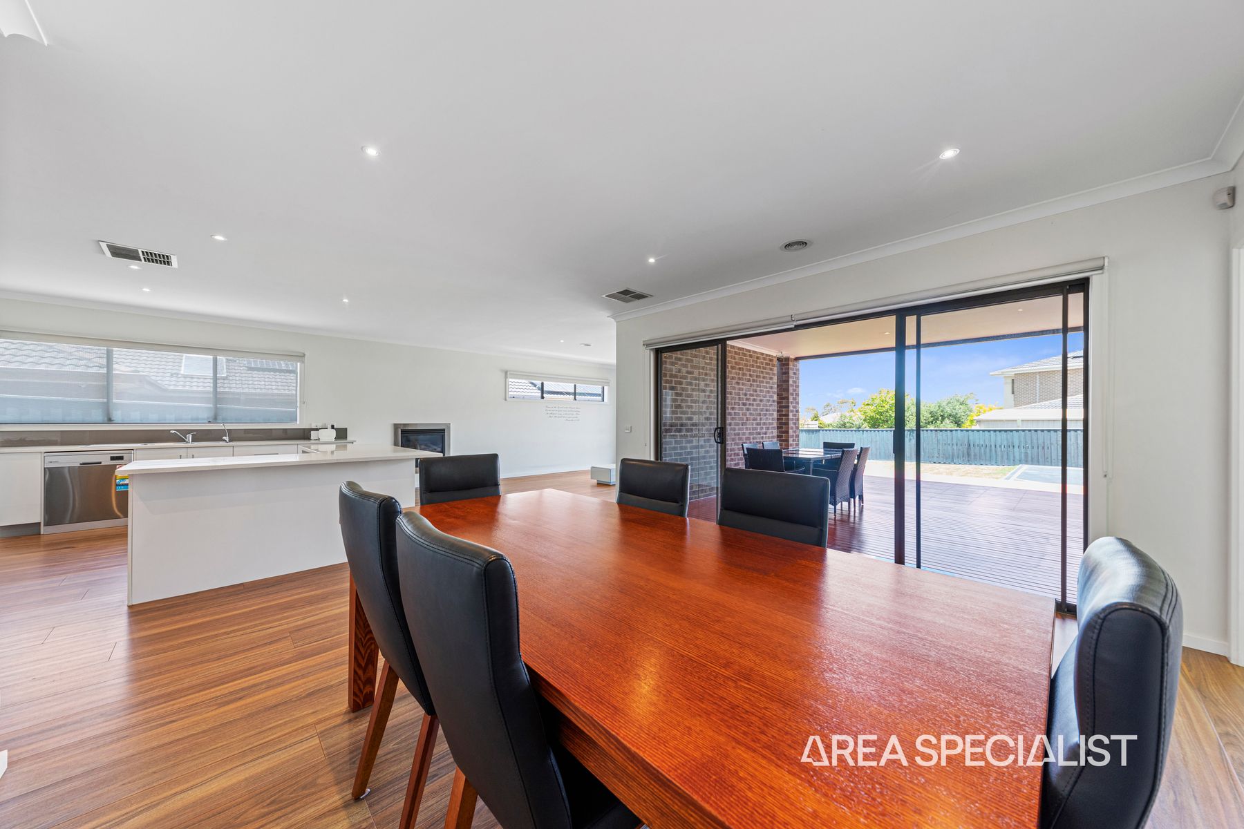 29 Winneke Way, Pakenham, VIC 3810, Pakenham - Thumbnail 5