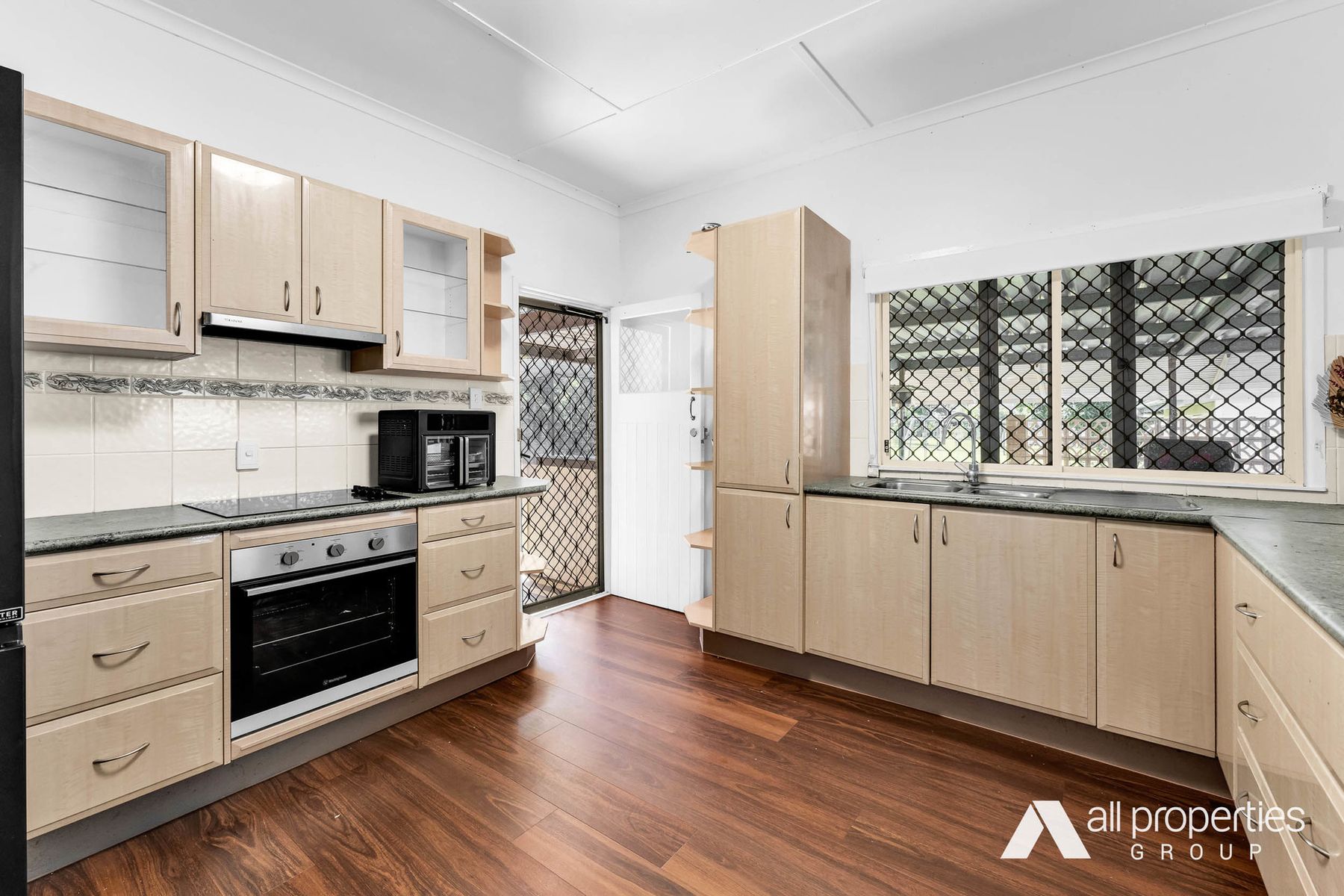 17 Hart Street, Beaudesert QLD 4285, Beaudesert - Thumbnail 8