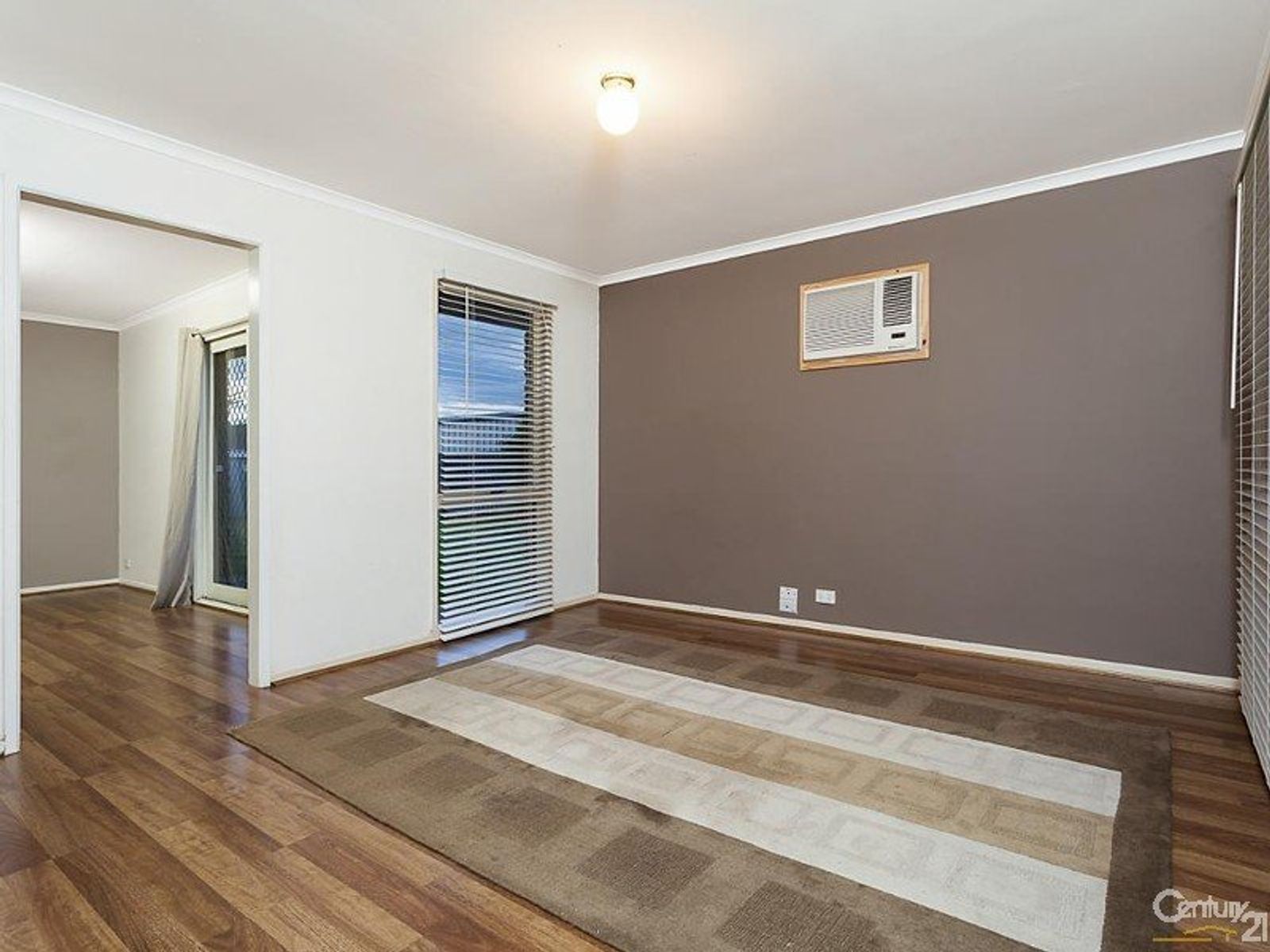 43 Bernborough Ave, Cranbourne West - Thumbnail 4