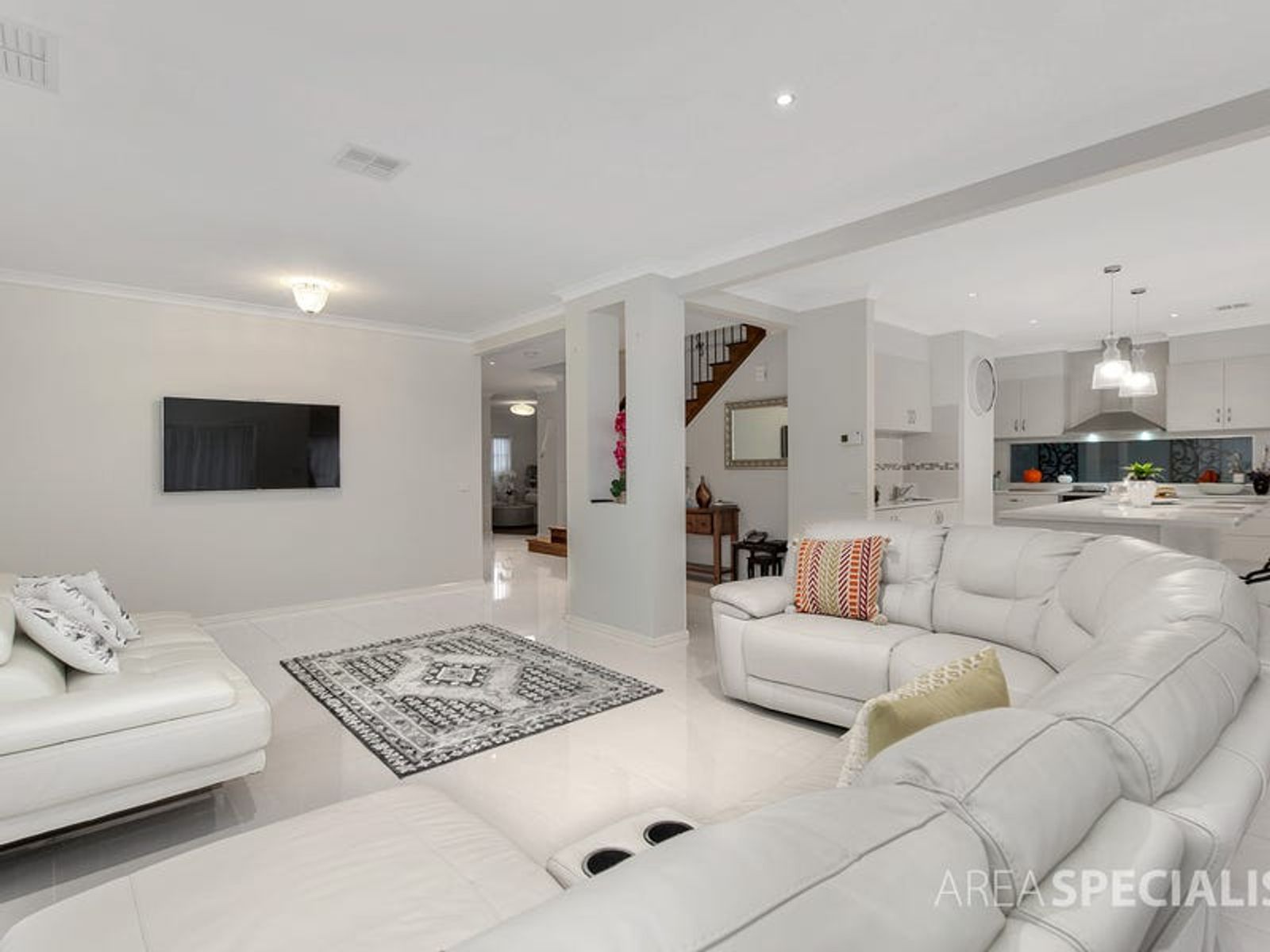 5 Lockington Crescent, Dandenong, VIC 3175, Dandenong - Thumbnail 3