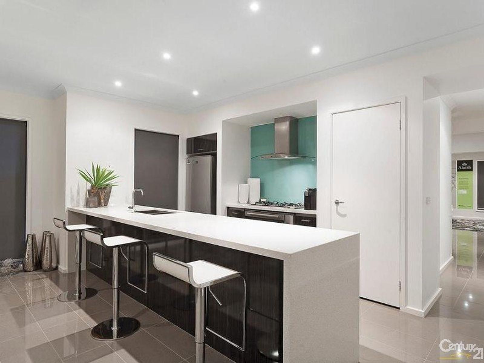 2 John Russell Rd, Cranbourne, VIC 3977, Cranbourne - Thumbnail 7