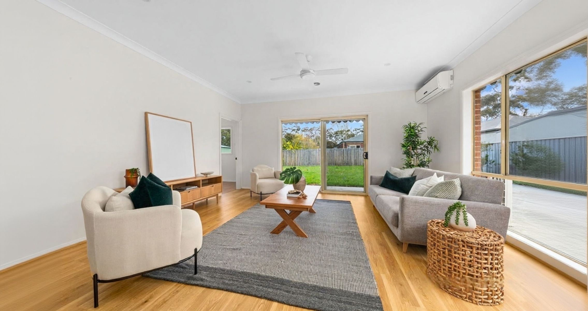 38 Stockmans Circuit, Pakenham VIC 3810, Pakenham - Thumbnail 2