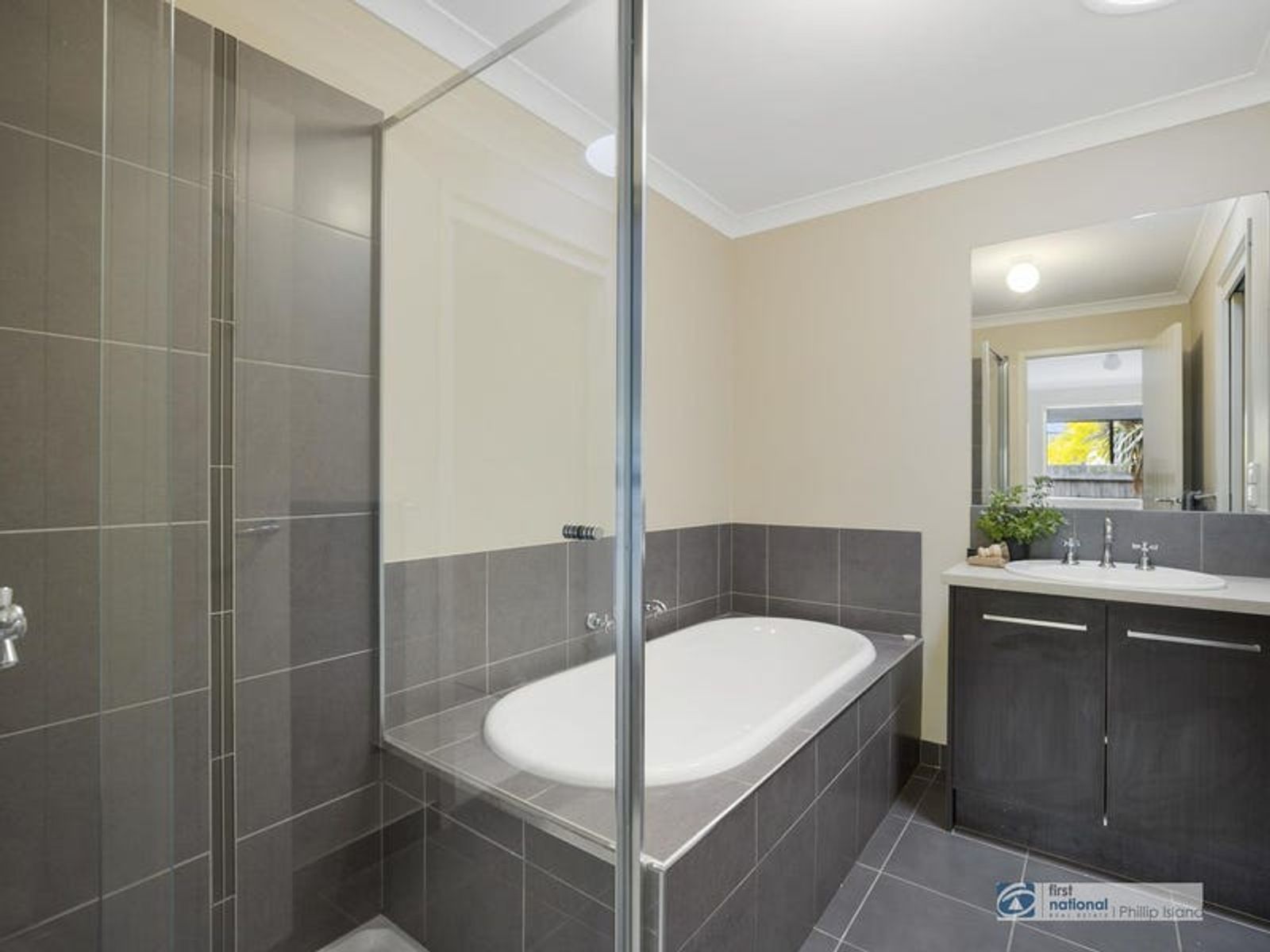 23 Robert Drive, Cowes VIC 3922, Cowes - Thumbnail 6