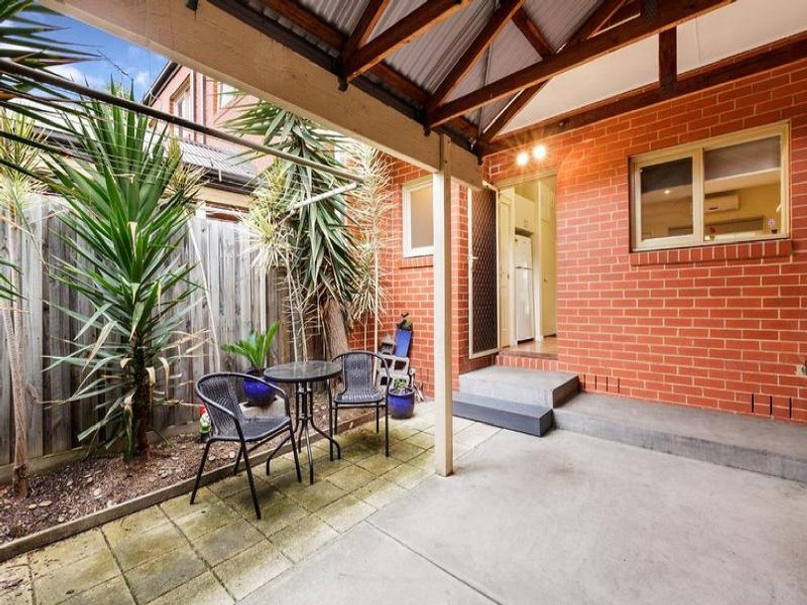 14C Calwell Street, Kensington - Thumbnail 3