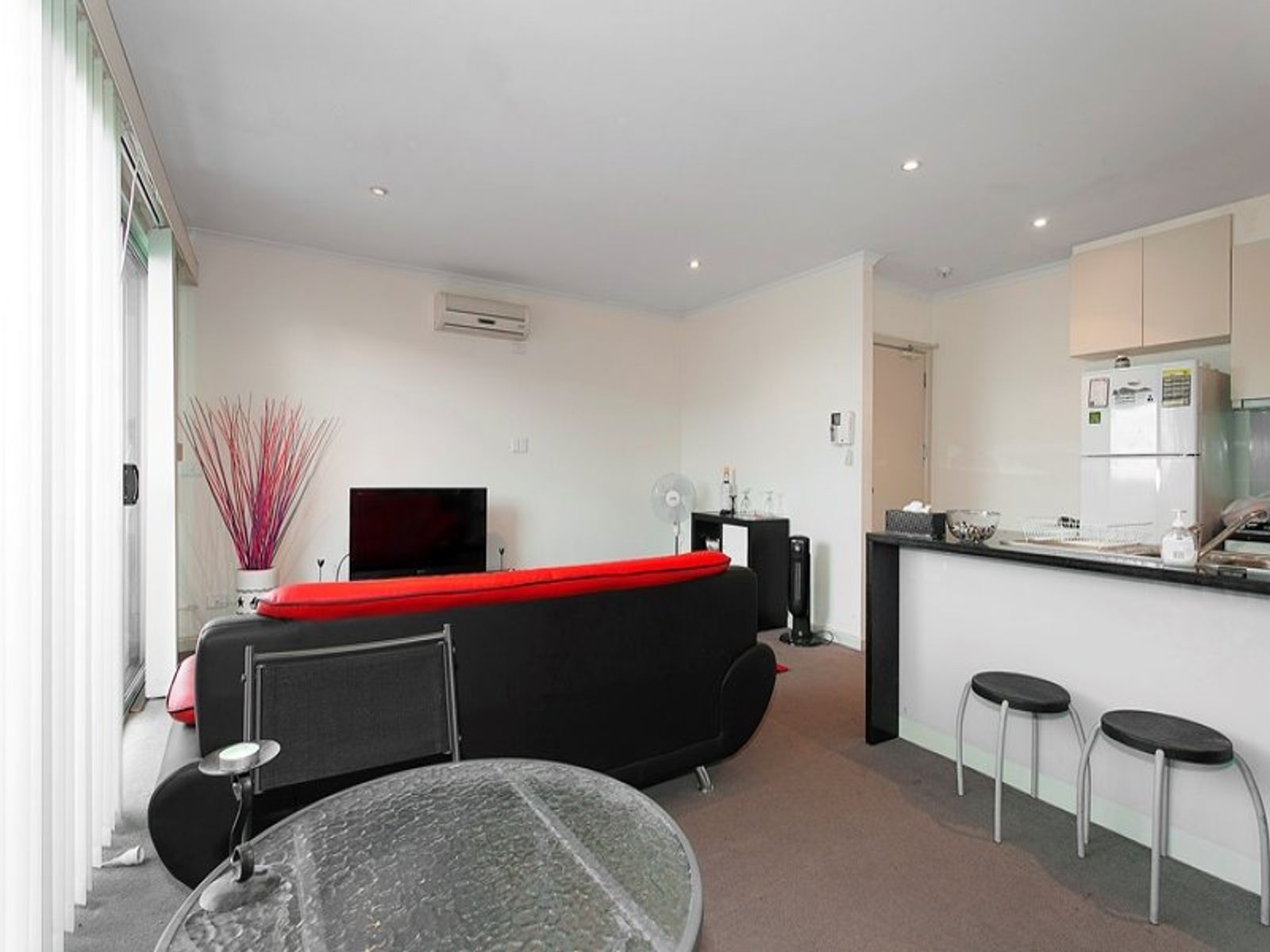 15/8 St James Avenue, Springvale, VIC 3171, Springvale - Thumbnail 2