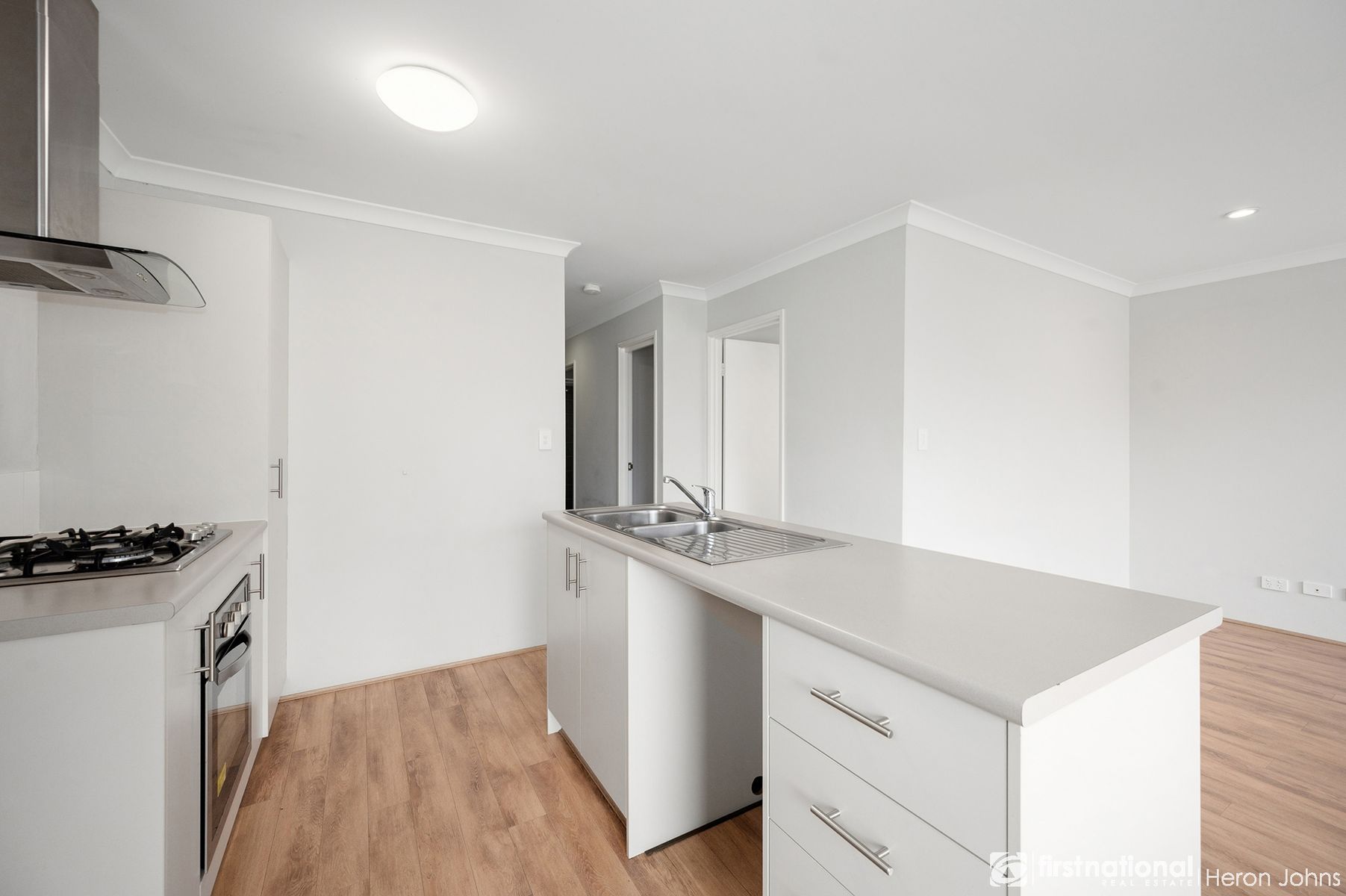 67 Ryhill Crescent, Wellard WA 6170, Wellard - Thumbnail 4