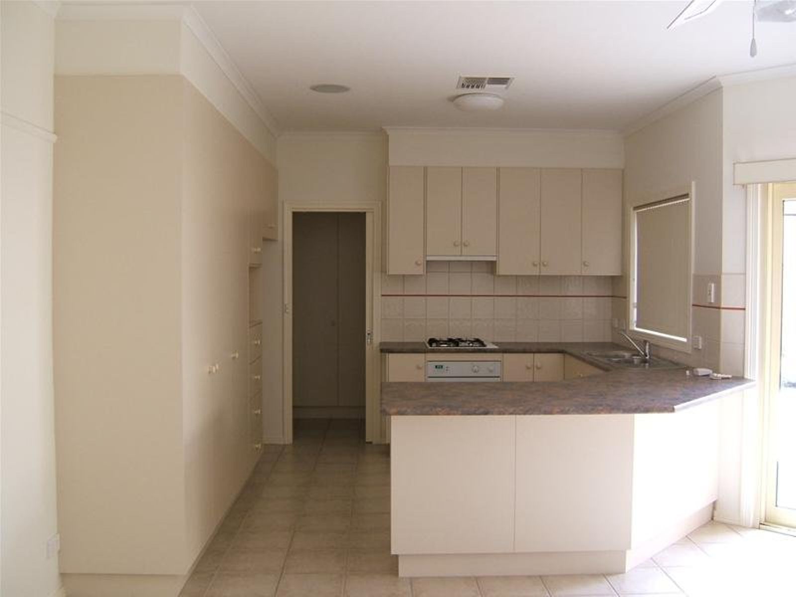 128 Riverside Avenue, Mildura - Thumbnail 3