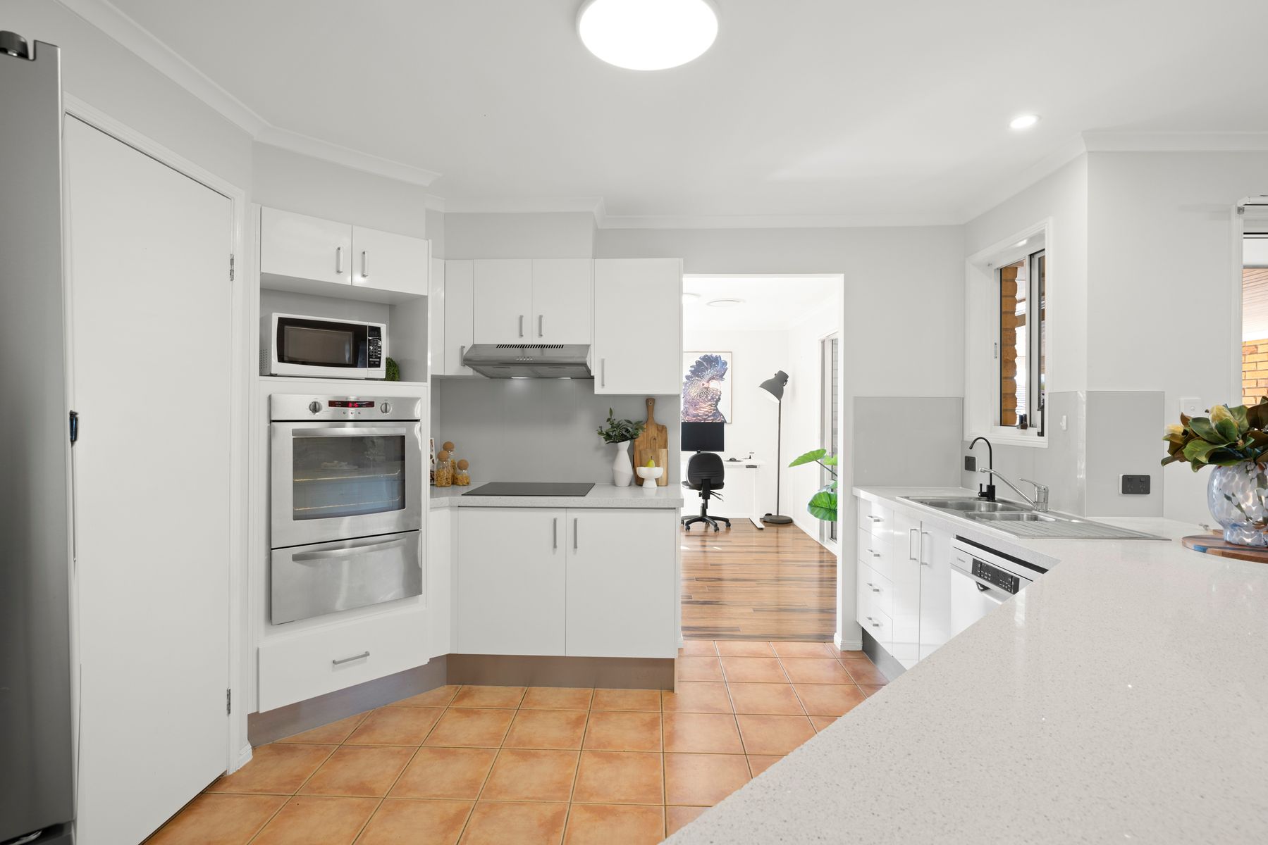 83 Carinyan Drive, Birkdale QLD 4159, Birkdale - Thumbnail 5