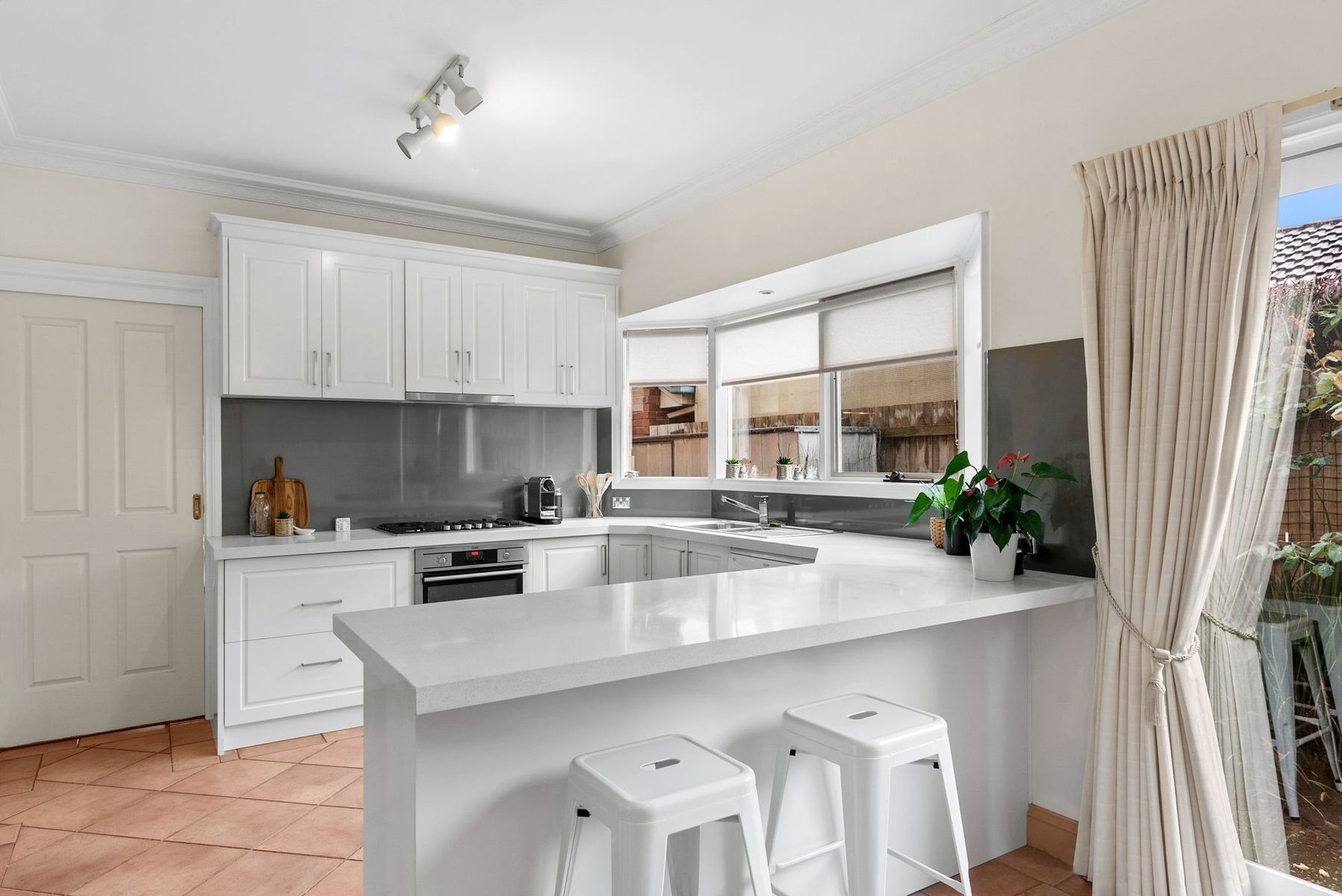 2 Eagle Street, Mornington, VIC 3931, Mornington - Thumbnail 5