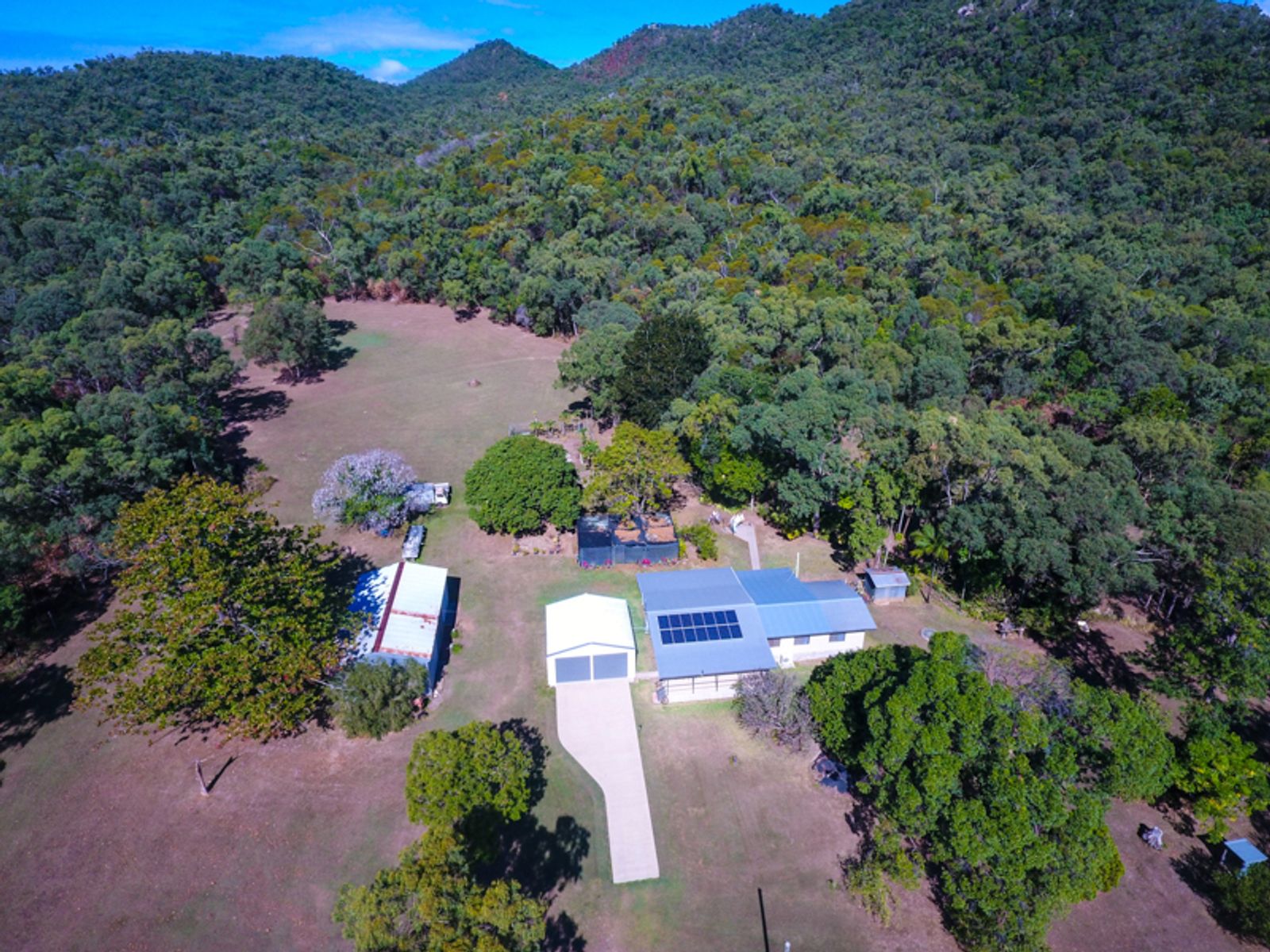 200 Ball Bay Road, Ball Bay, QLD 4741, Ball Bay - Thumbnail 4