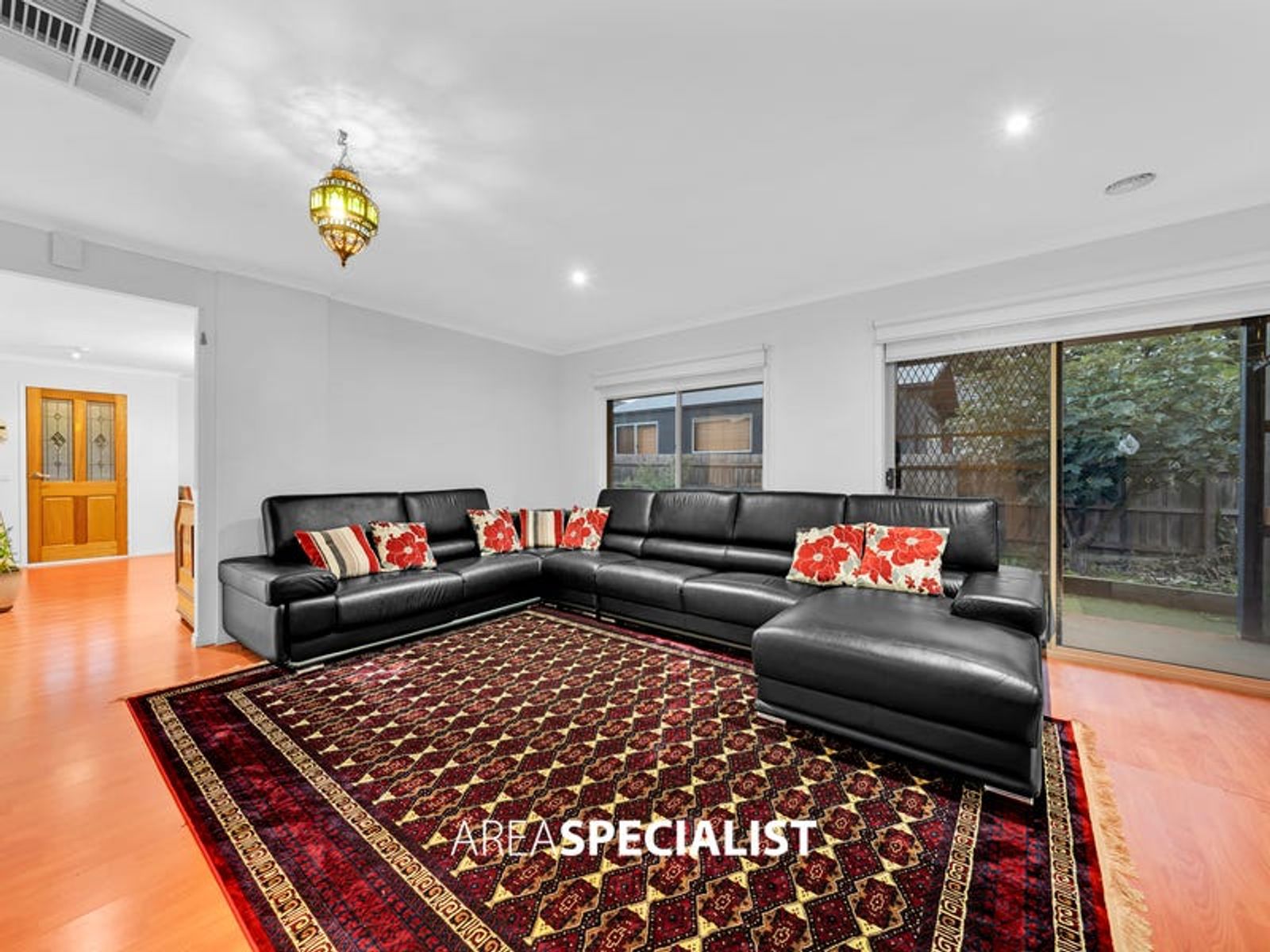11 Redwood Avenue, Hampton Park, VIC 3976, Hampton Park - Thumbnail 3