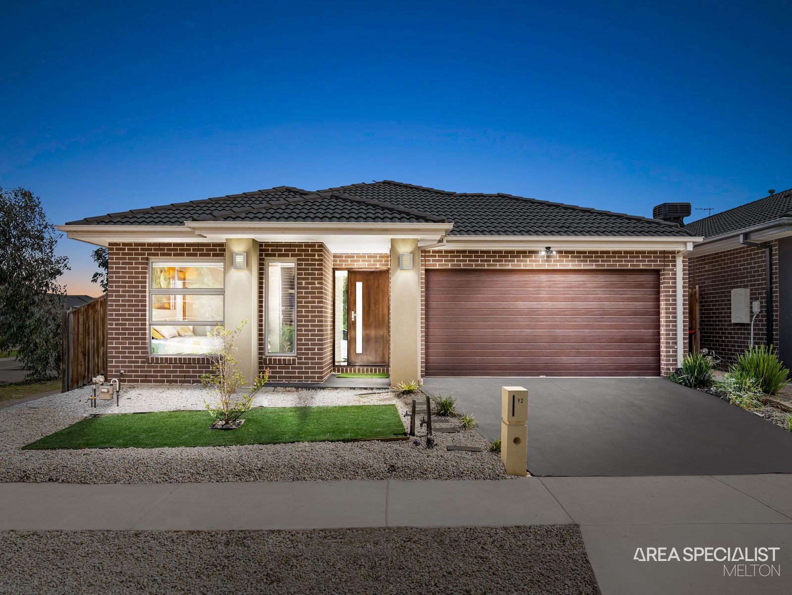 92 Horsley Street, Thornhill Park, VIC 3335, Thornhill Park - Thumbnail 2