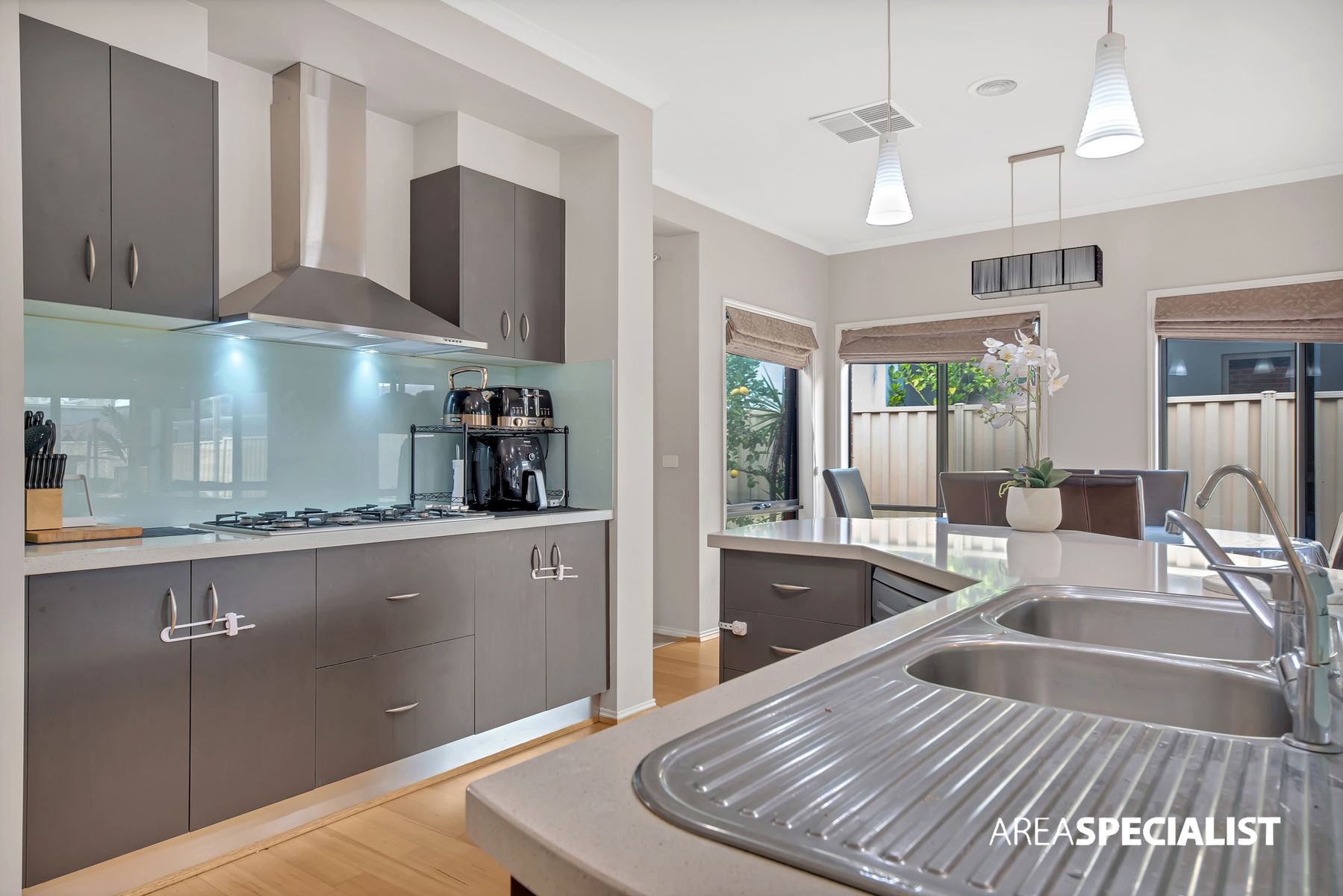 3 Hurlingham Place, Caroline Springs, VIC 3023, Caroline Springs - Thumbnail 8