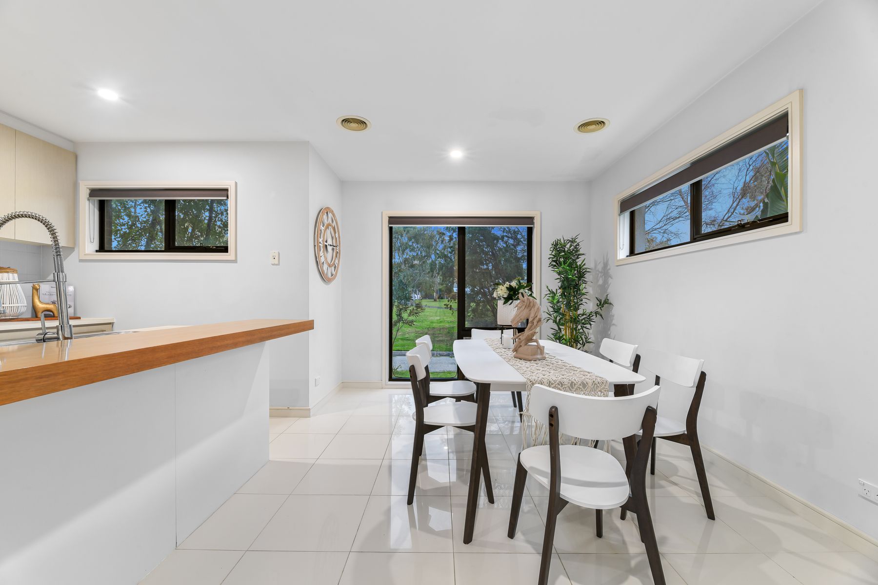 2 Dresden Drive, Waterways, VIC 3195, Waterways - Thumbnail 6