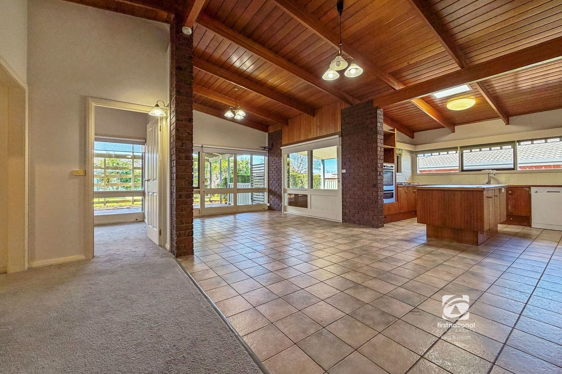 12 Gray Street, Bairnsdale VIC 3875, Bairnsdale - Thumbnail 2