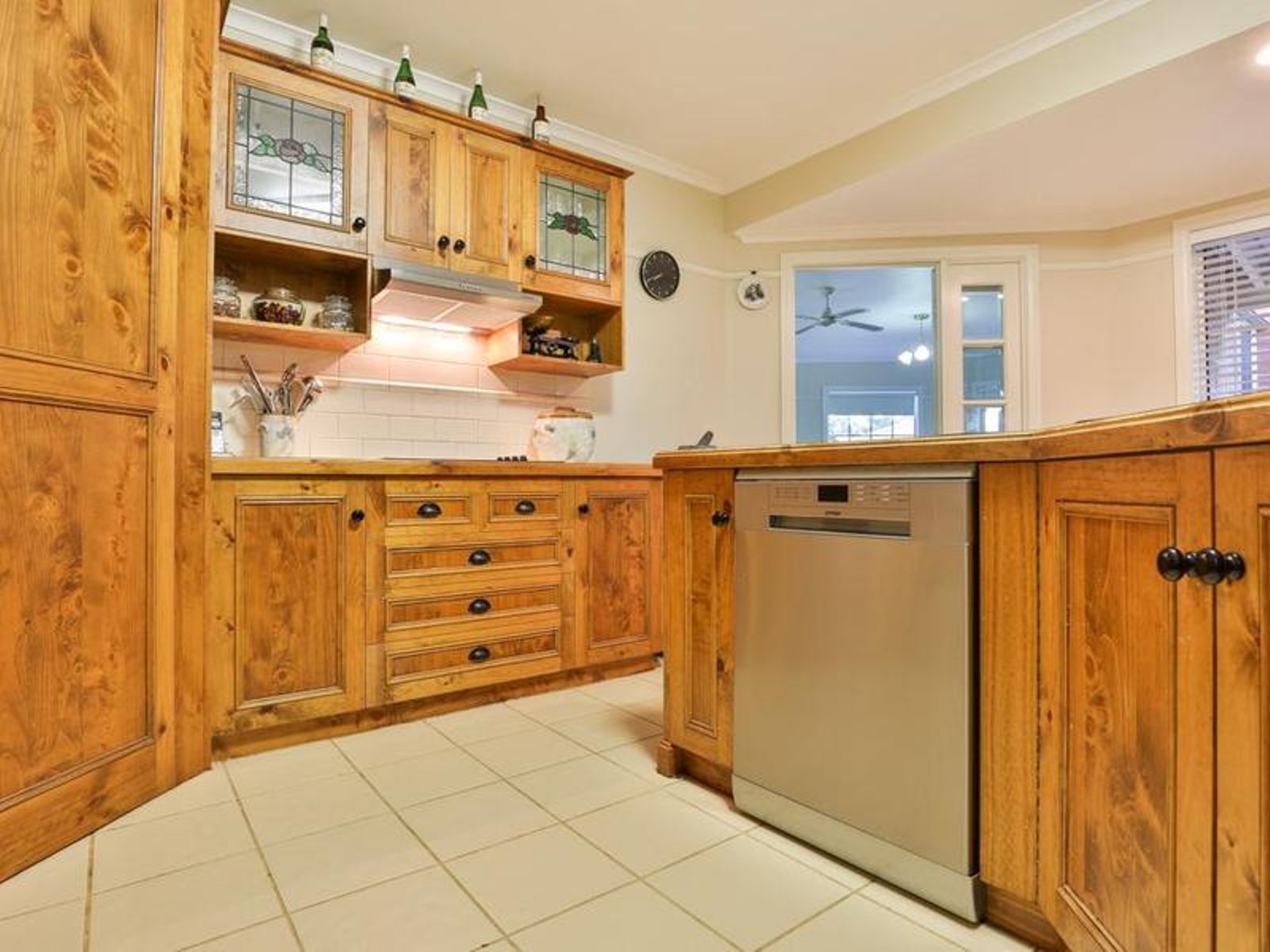 615 Cureton Avenue, Nichols Point - Thumbnail 7