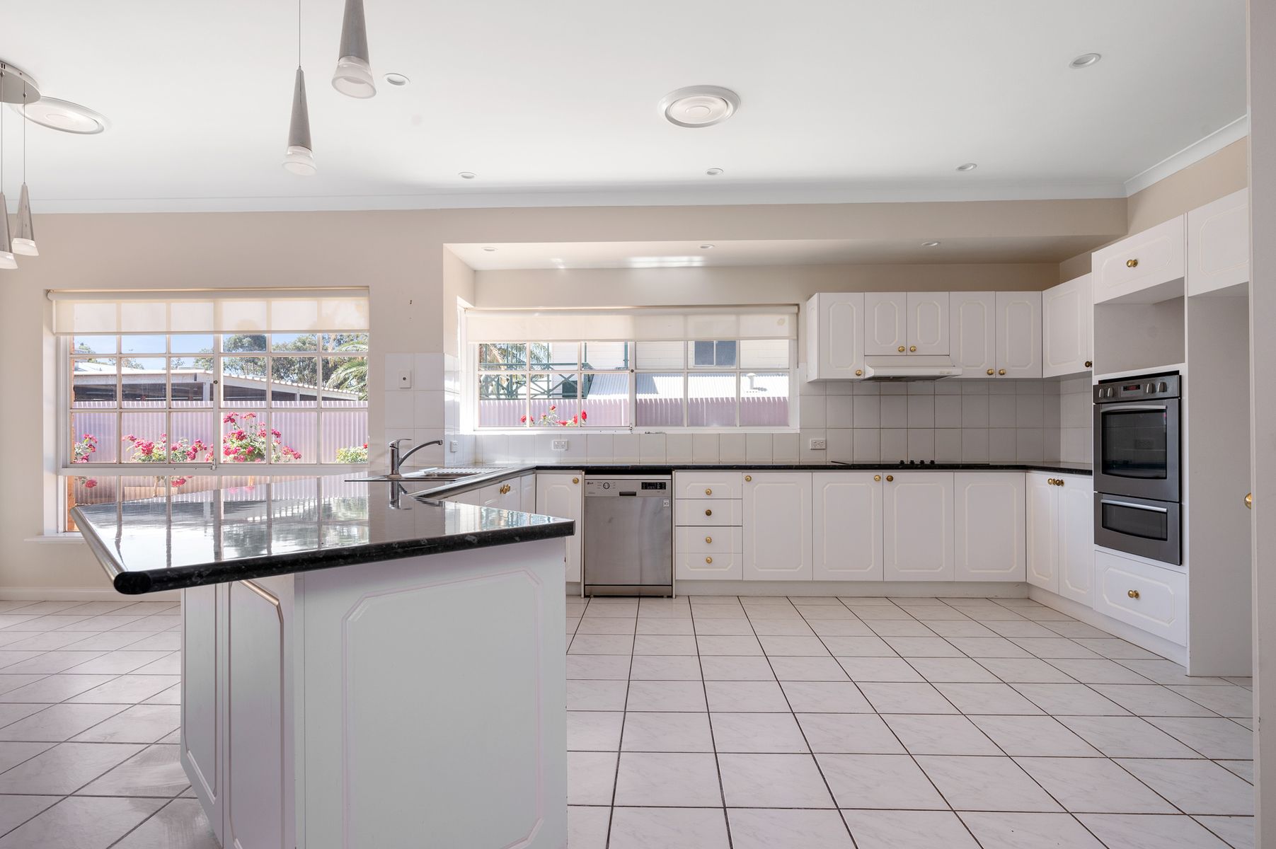 12 Chapman Drive, Somerville WA 6430, Somerville - Thumbnail 2