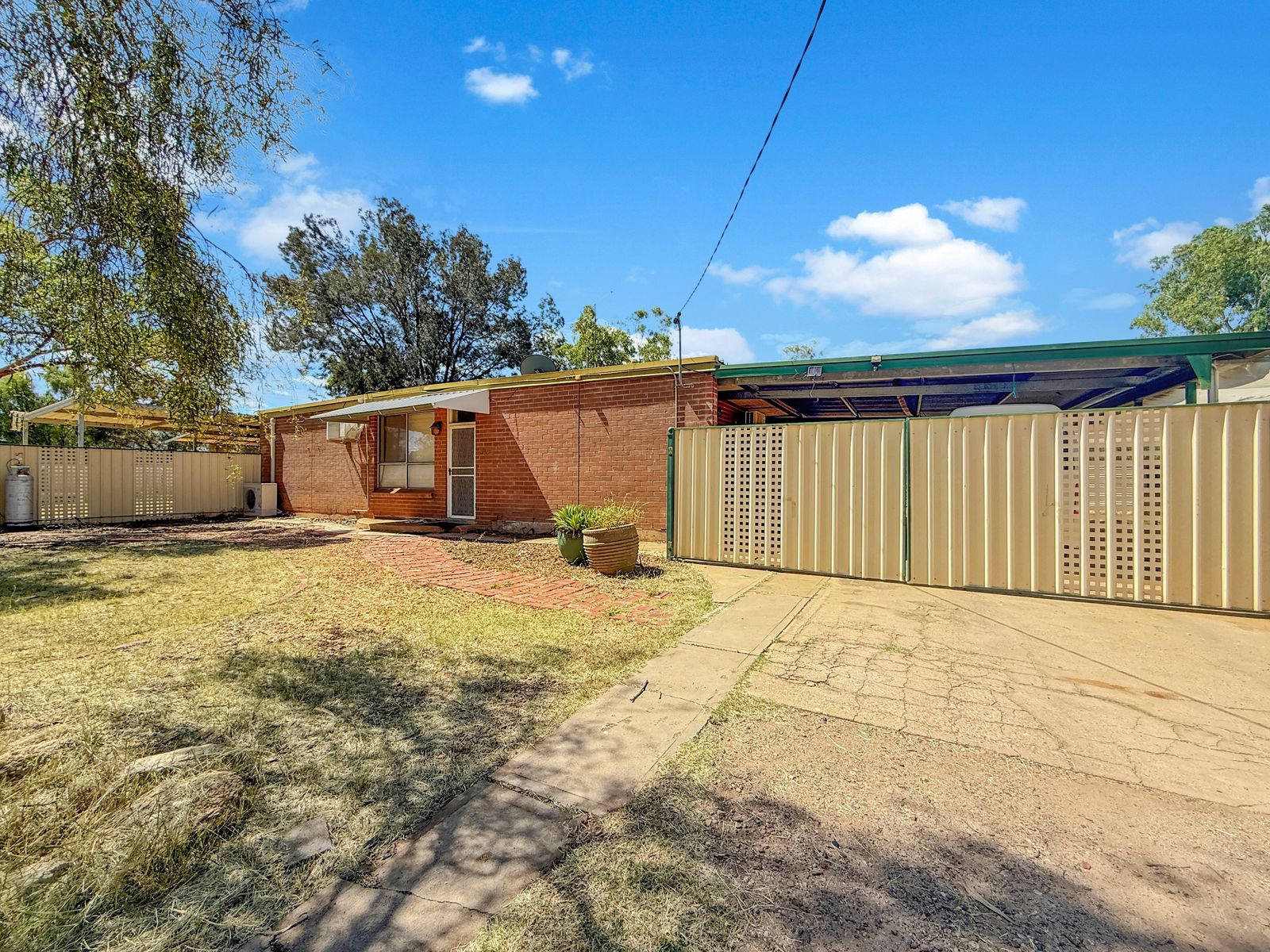 160 WOODS TERRACE, Braitling NT 0870, Braitling - Image 1