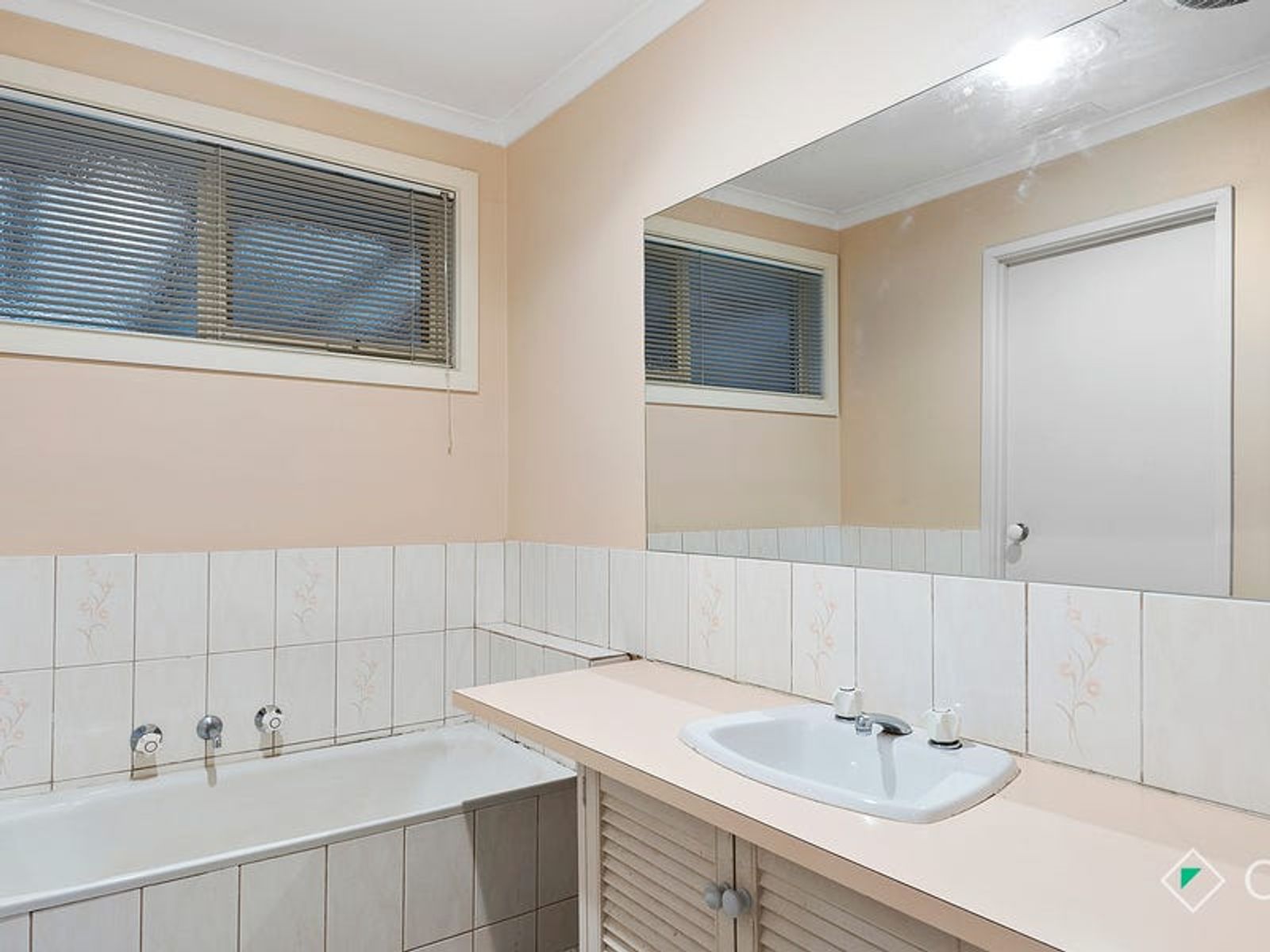 8 Rossiter Avenue, Endeavour Hills, VIC 3802, Endeavour Hills - Thumbnail 5