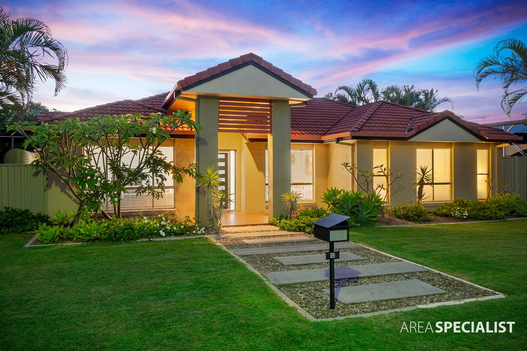 12 Dalley Park Drive, Helensvale, QLD 4212
