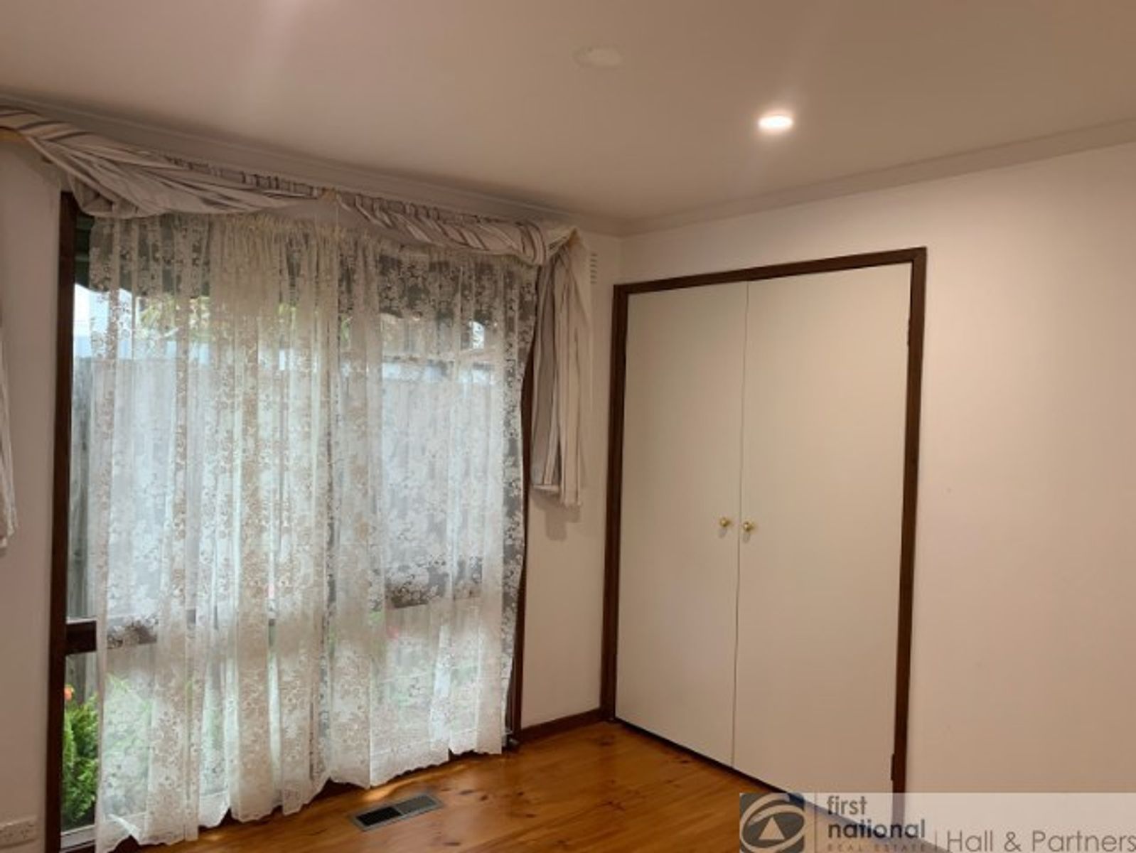 6 Nyora Close, Endeavour Hills VIC 3802, Endeavour Hills - Thumbnail 8