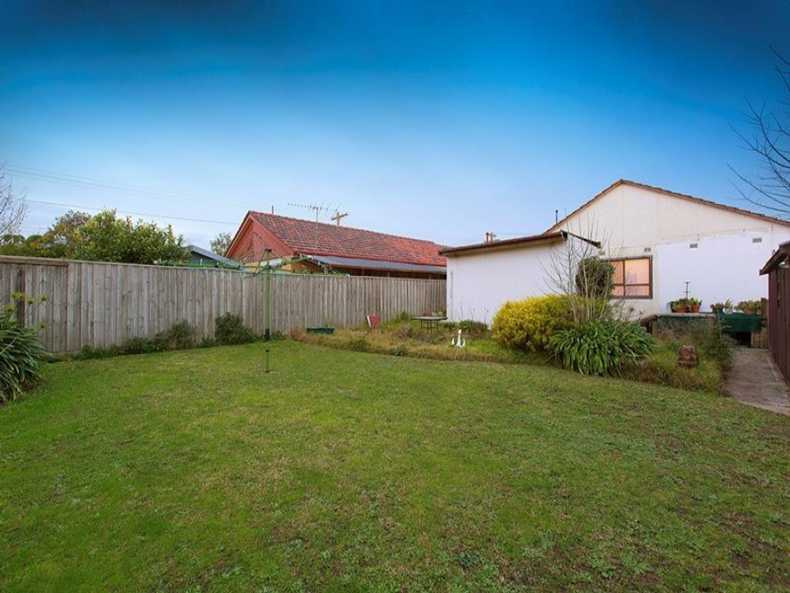 12 Pittosporum Grove, Doveton, VIC 3177, Doveton - Thumbnail 2