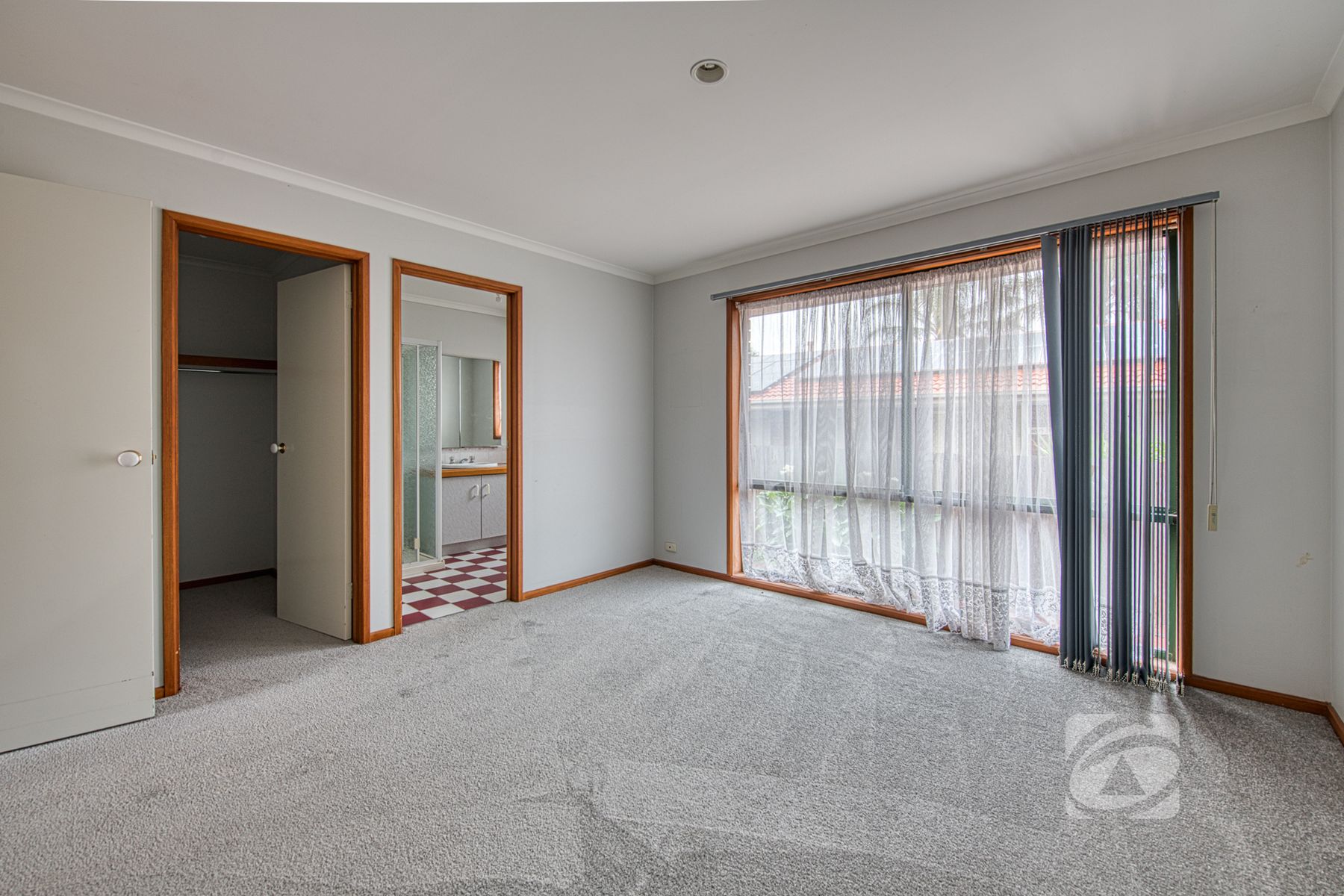9 Waverley Park Drive, Cranbourne North VIC 3977, Cranbourne North - Thumbnail 5
