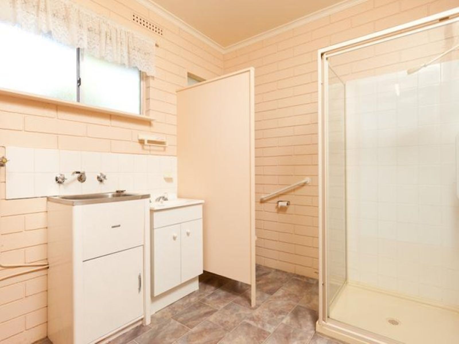 1/250 Tenth Street, Mildura - Thumbnail 8