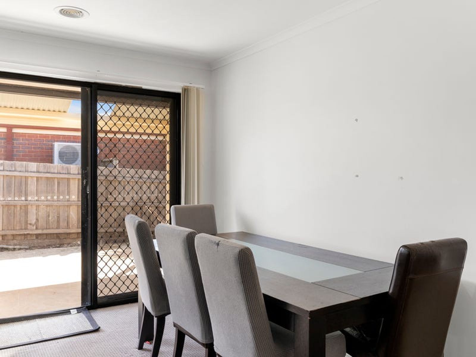 2/8 Silverdale Drive, Bacchus Marsh VIC 3340, Bacchus Marsh - Thumbnail 4