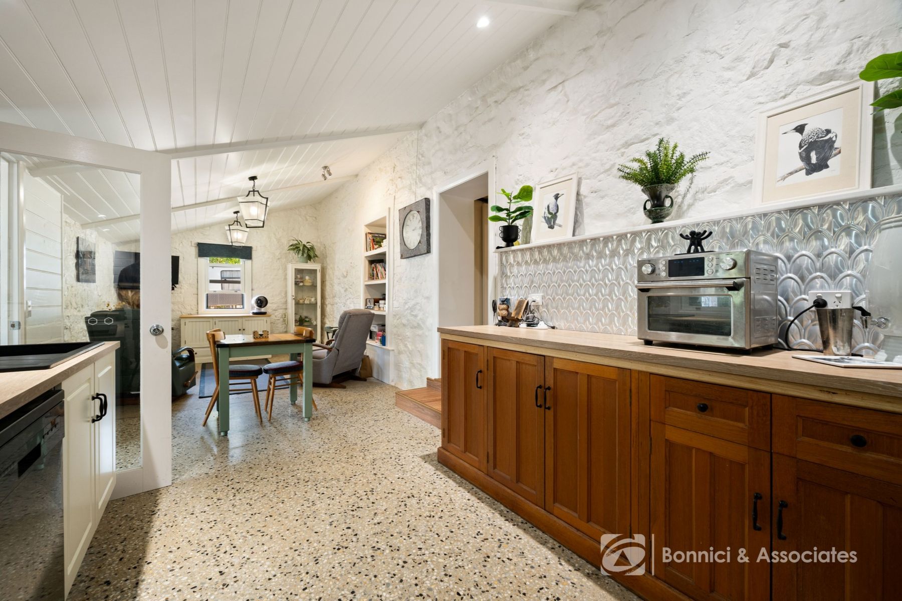 49 Bridge Road, Beechworth VIC 3747, Beechworth - Thumbnail 6
