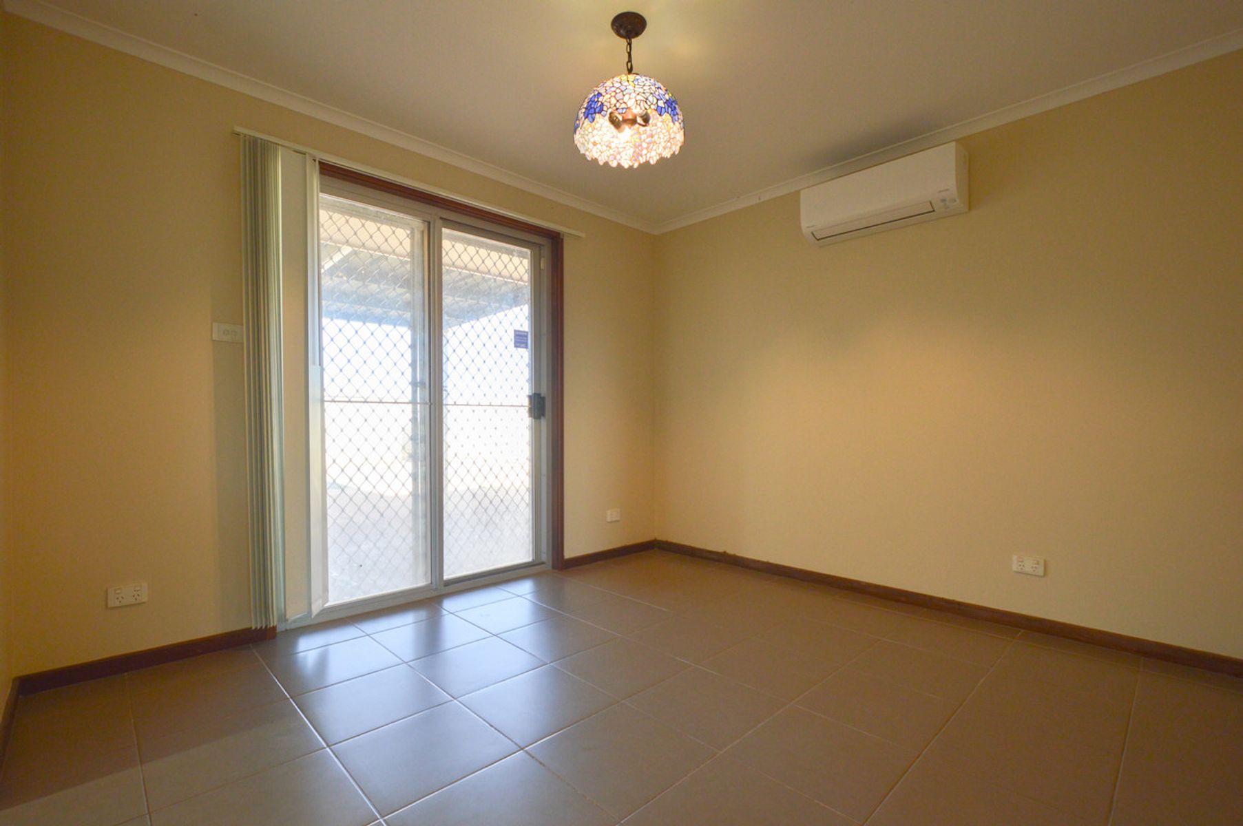 16 Boogalla Crescent, South Hedland WA 6722, South Hedland - Thumbnail 8