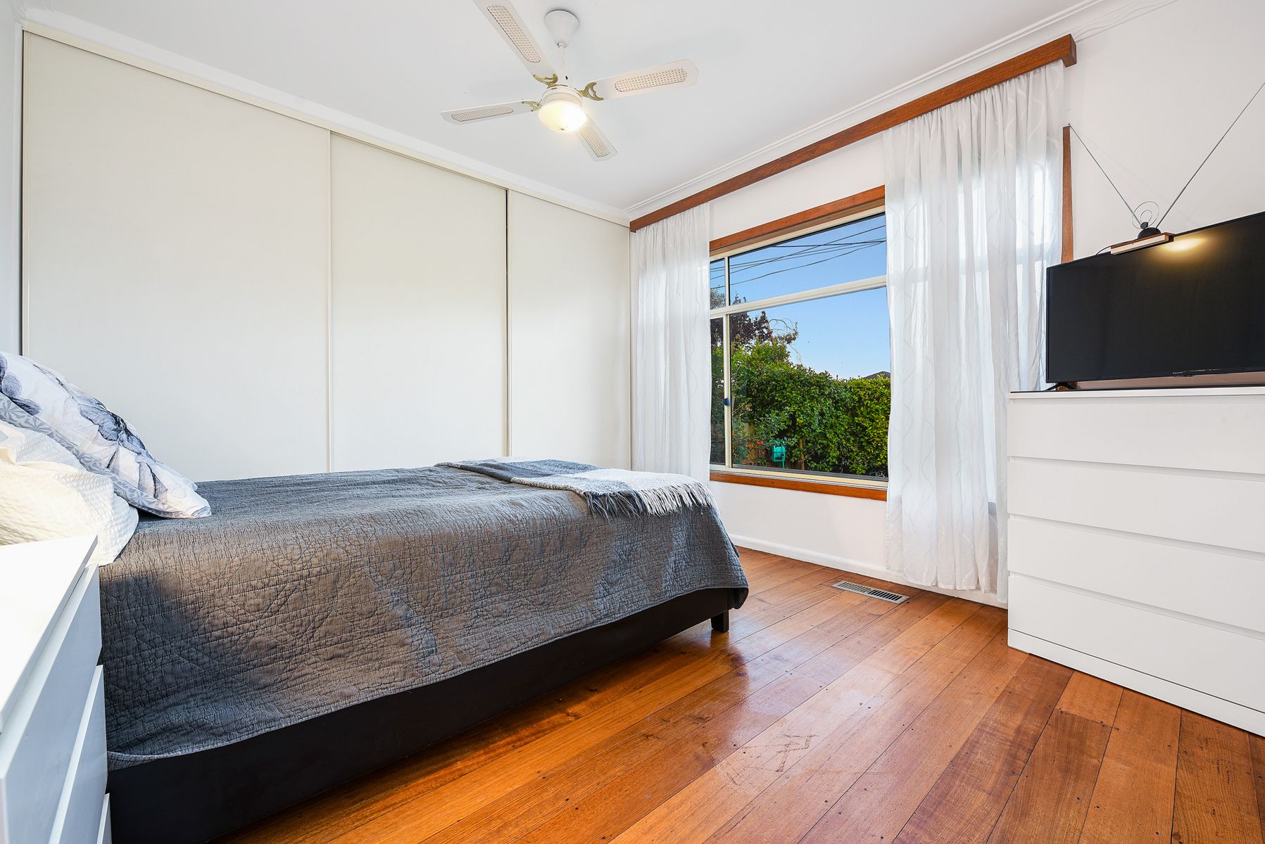 14 Suzanne Street, Dandenong, VIC 3175, Dandenong - Thumbnail 8