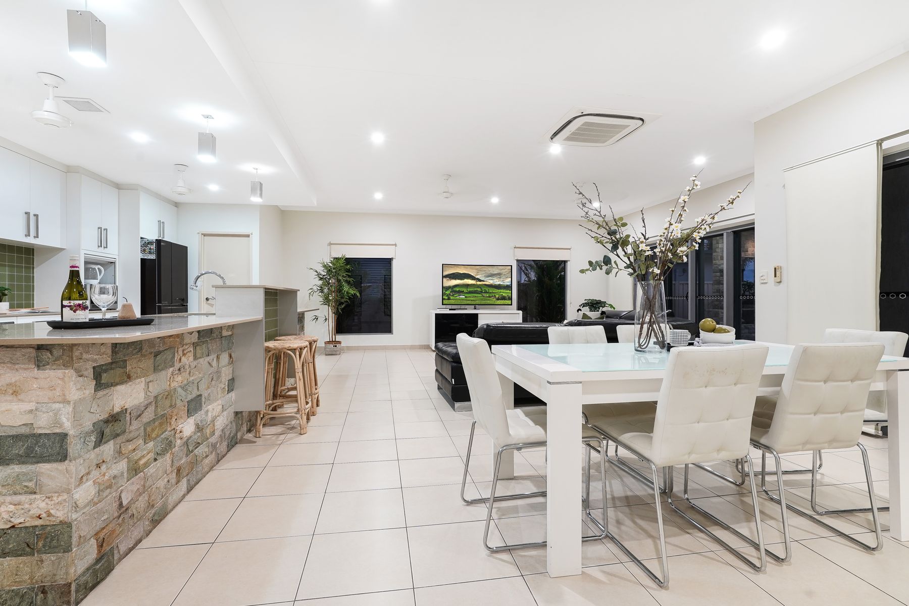 53 O'ferrals Road, Bayview NT 0820, Bayview - Thumbnail 2