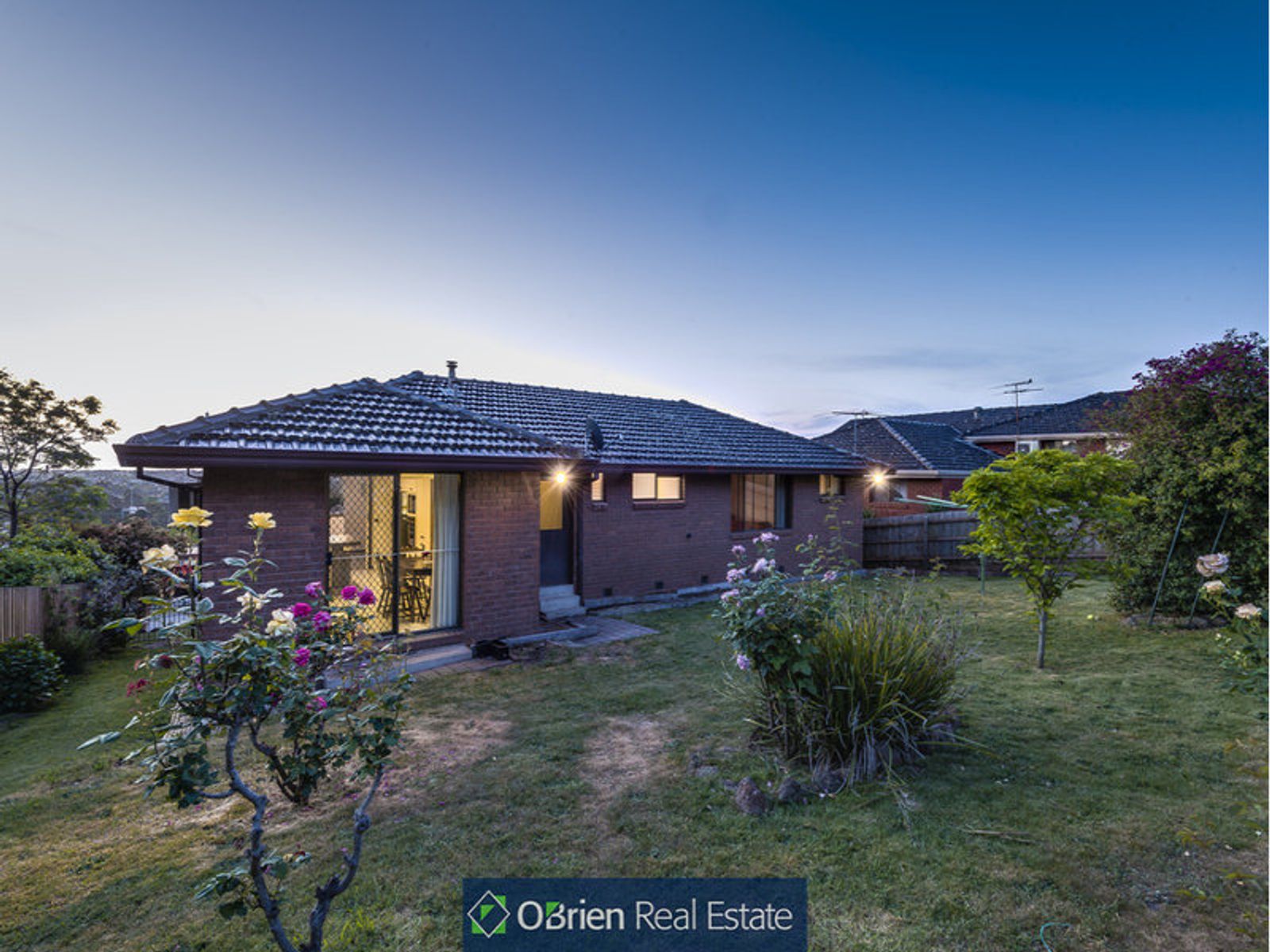 17 Harvey Place, Endeavour Hills, VIC 3802, Endeavour Hills - Thumbnail 8