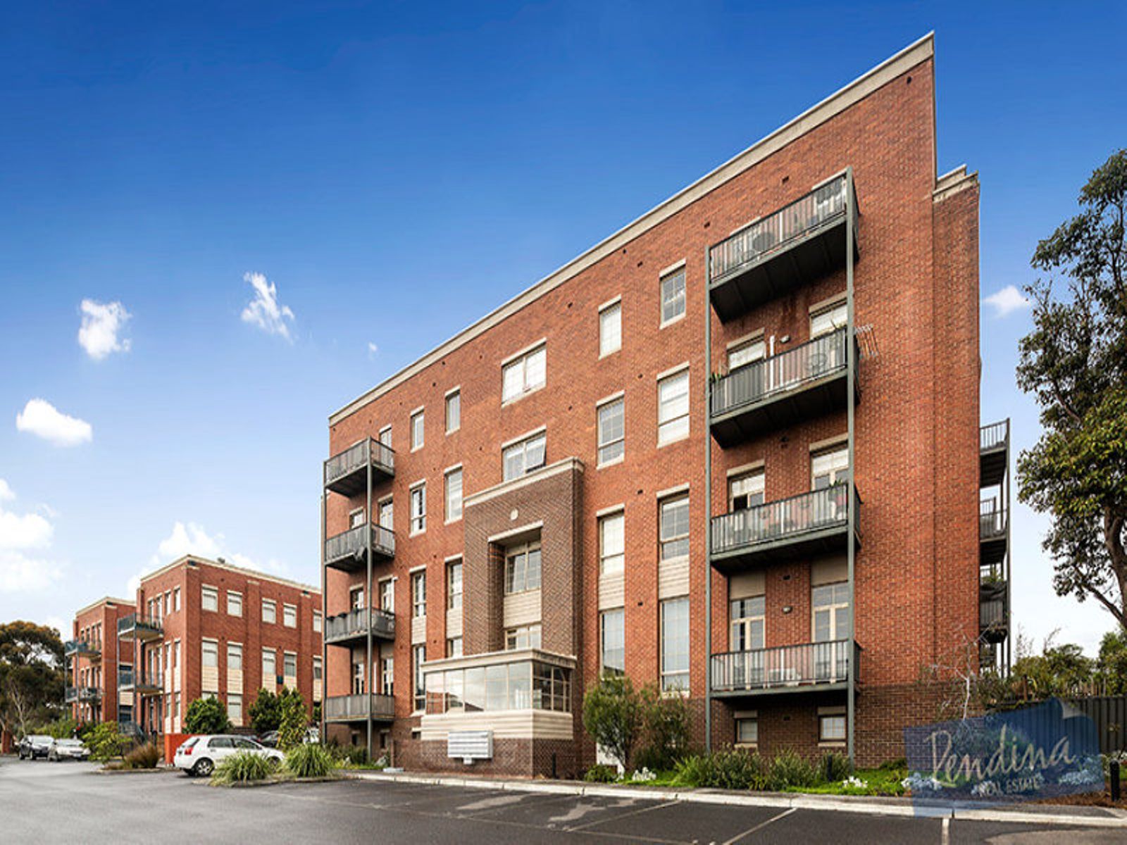 301/7 Ordnance Reserve, Maribyrnong - Thumbnail 2