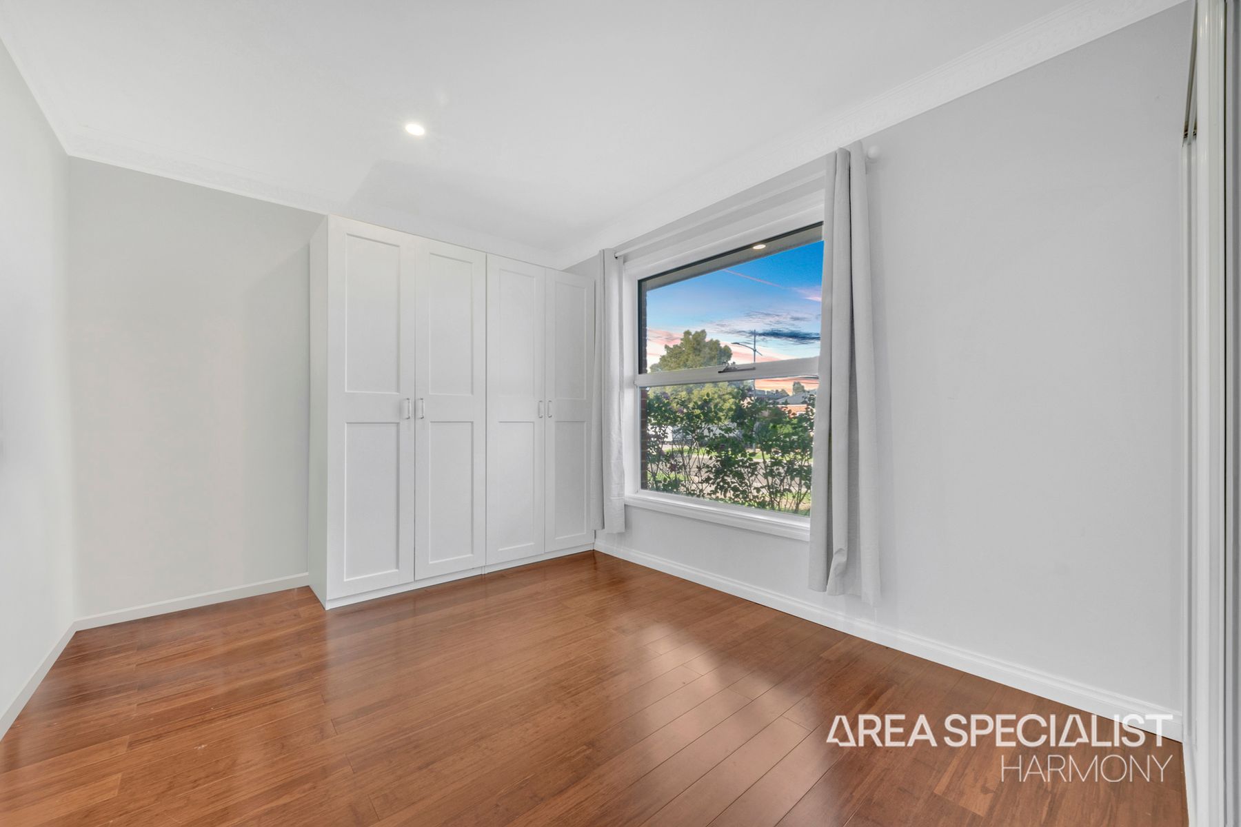16 Longford Crescent, Weir Views, VIC 3338, Weir Views - Thumbnail 2