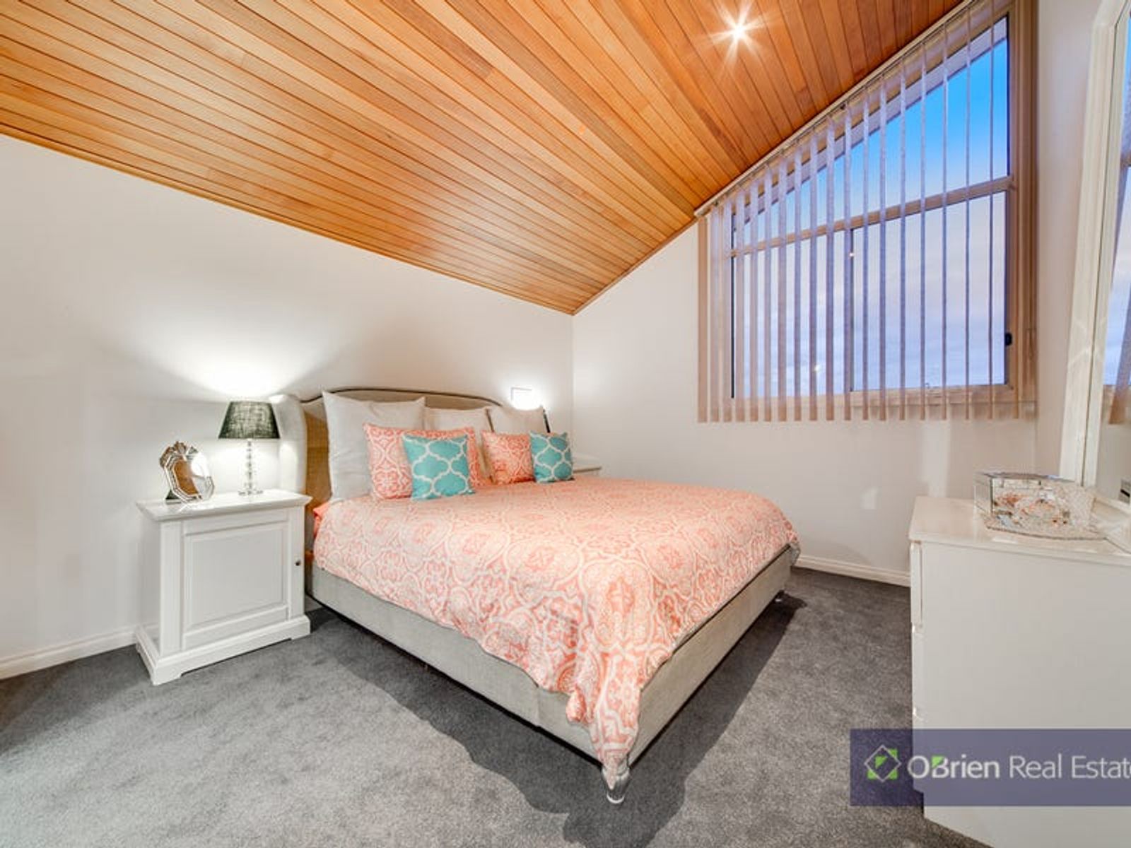3 Durrant Place, Endeavour Hills, VIC 3802, Endeavour Hills - Thumbnail 8