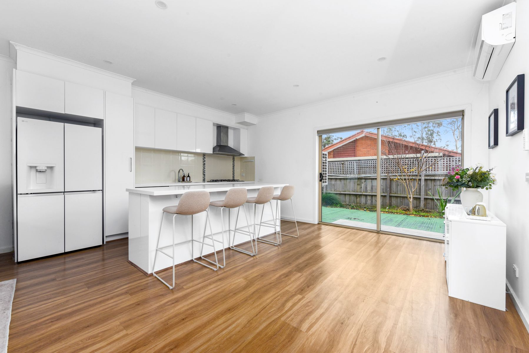 8 Chava Place, Springvale South, Springvale South - Thumbnail 5