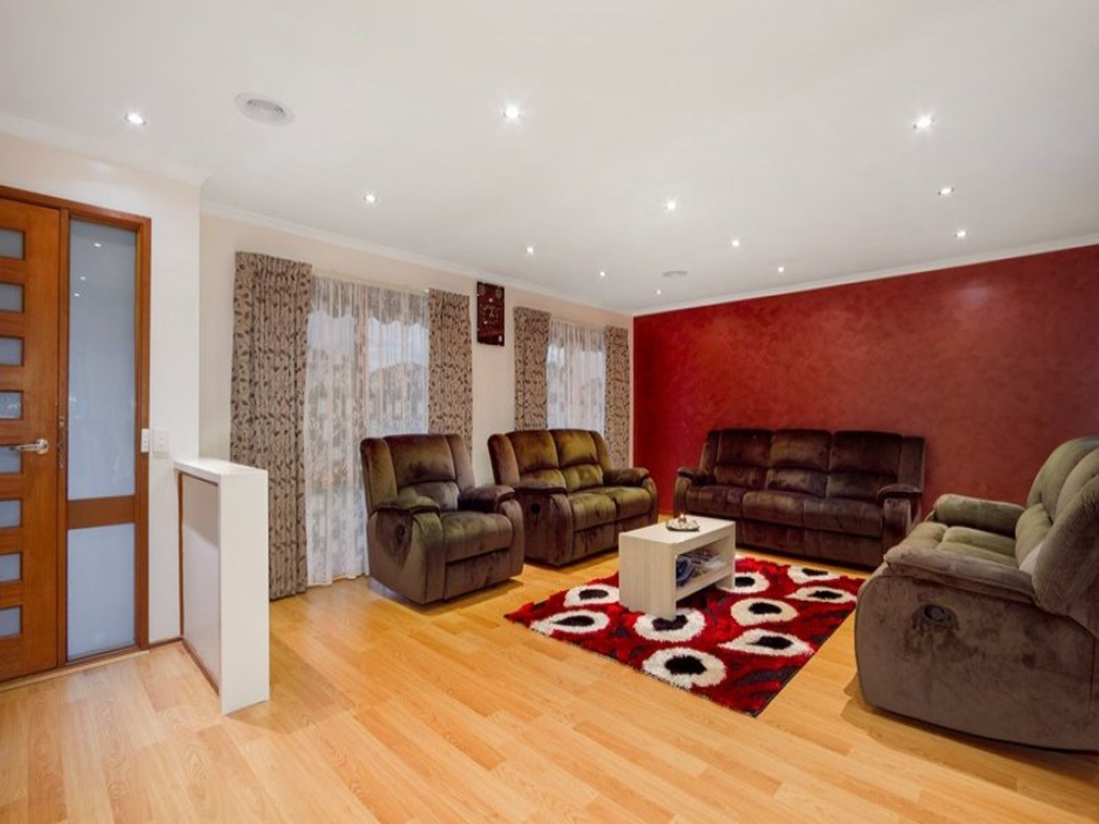 11 George Chudleigh Drive, Hallam, VIC 3803, Hallam - Thumbnail 2