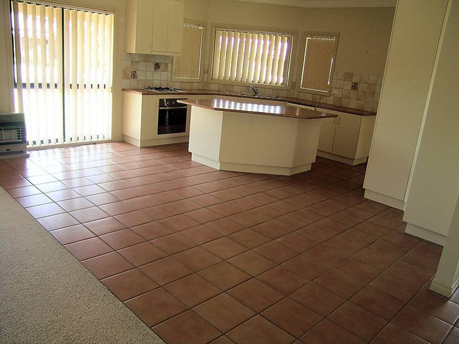1/13 Fleetwood Court, Mildura - Thumbnail 2