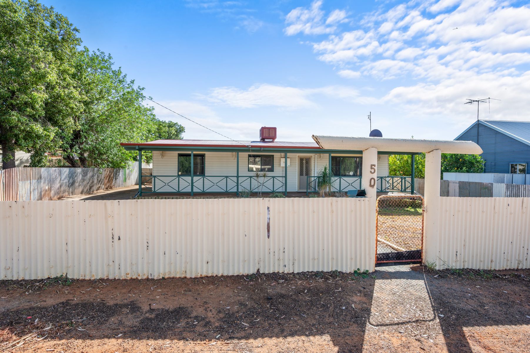 50 Sylvester Street, Coolgardie WA 6429